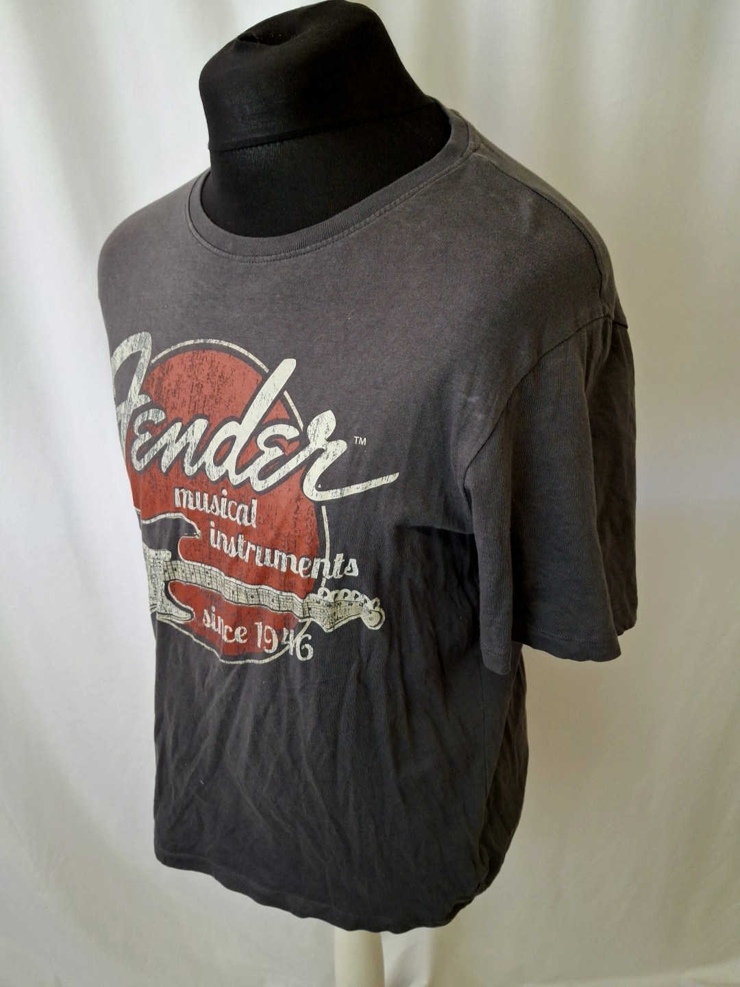 Fender Distressed Guitar Logo Graphic T-Shirt Retro Music Band Grey Large A283