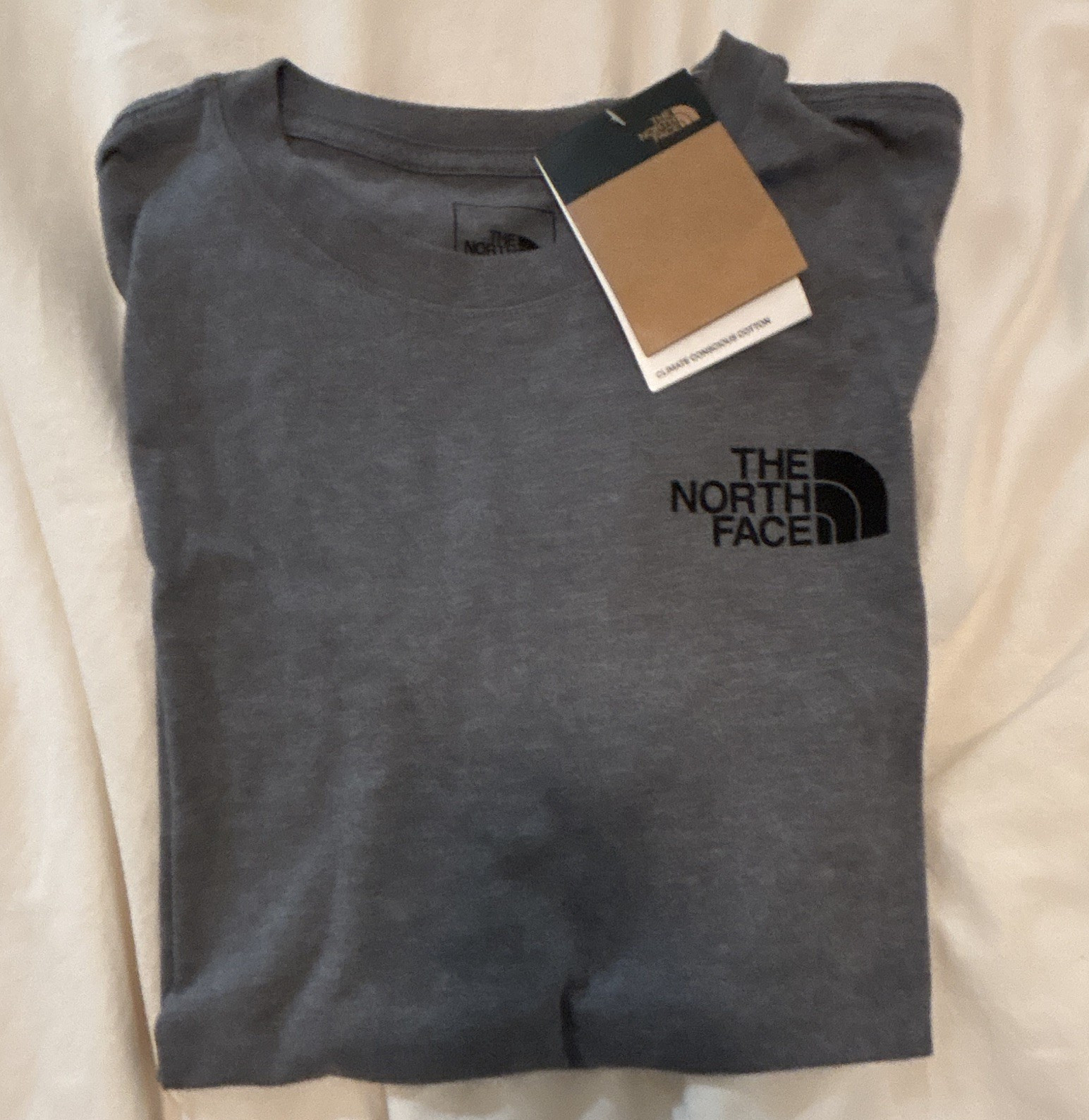 The North Face Men&rsquo;s Short Sleeve T-Shirt with back graphic Size L