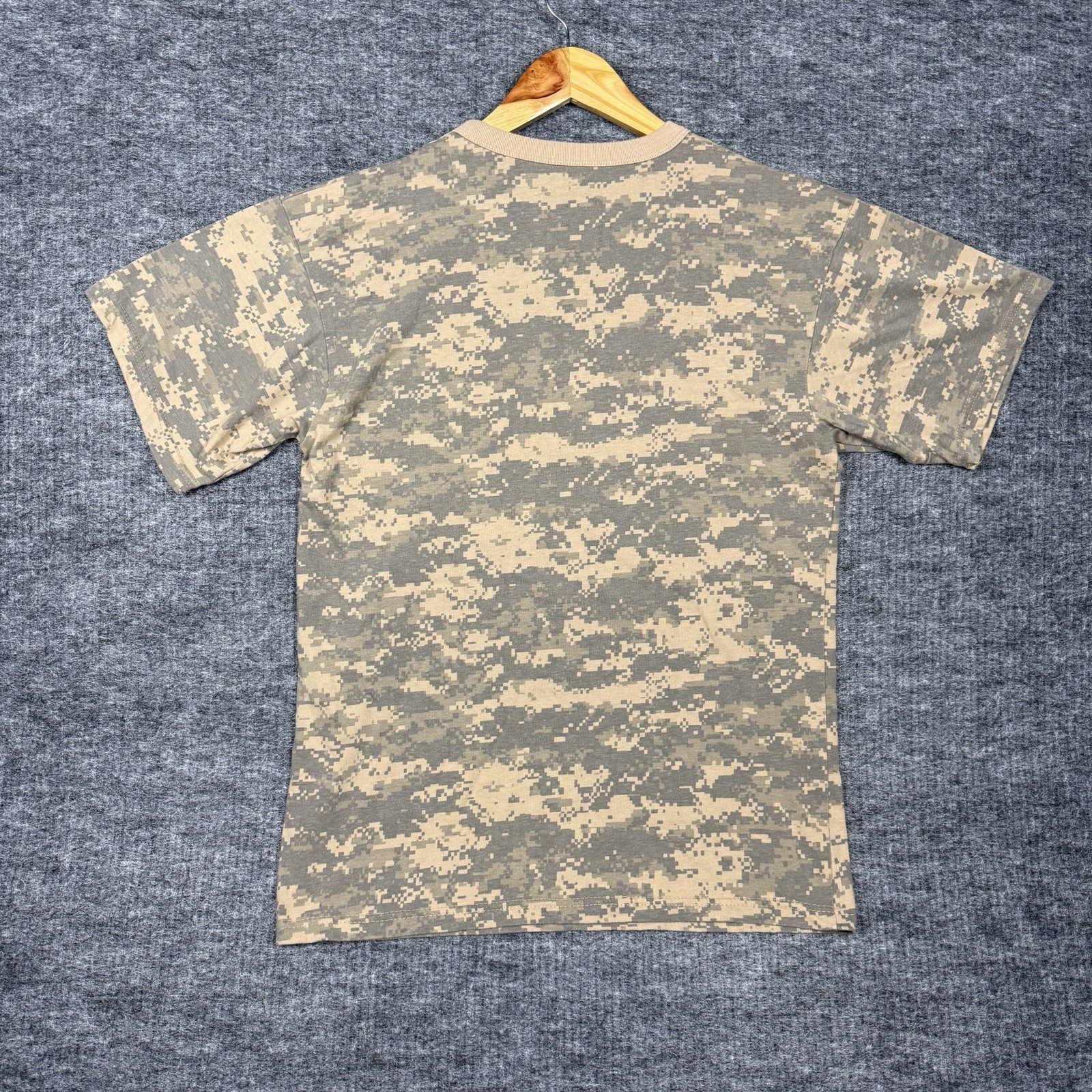 Rothco Digital Camo T Shirt Mens Large Desert ACU Military Tactical Army Surplus