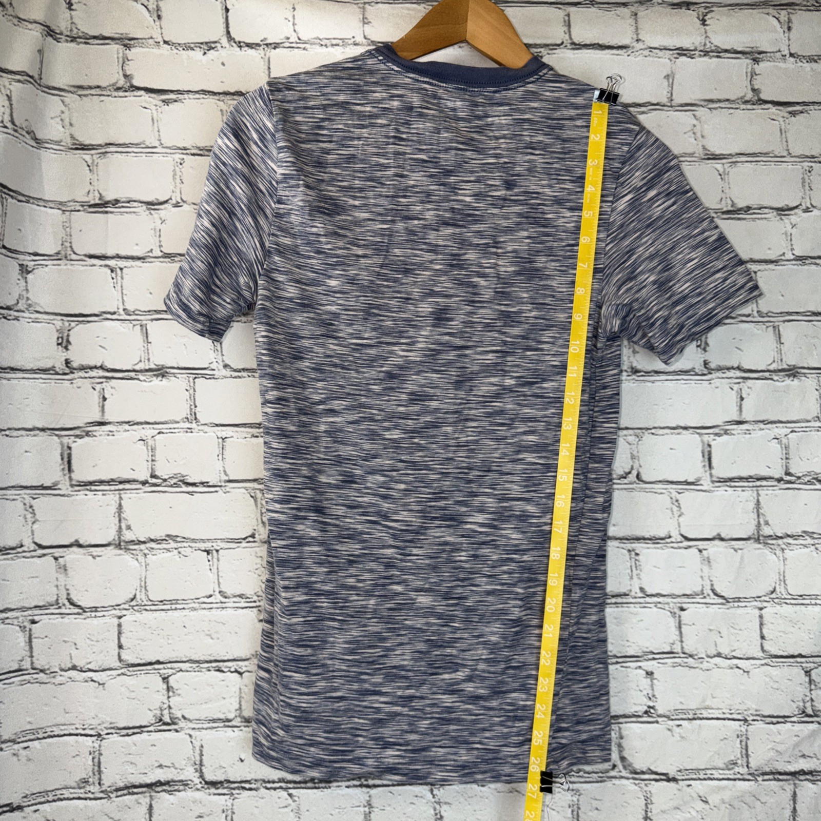 Express Men&rsquo;s Size XS Blue V-Neck Slim Stretch T-Shirt Extra Small Casual Stripe