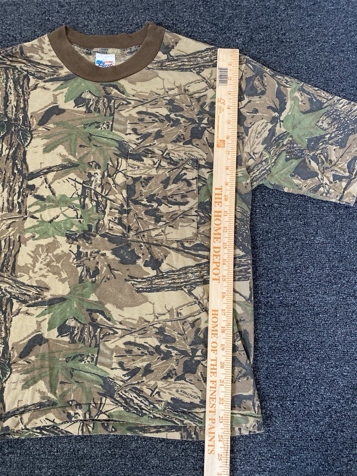 Vintage Liberty Realtree Woodlands Camo T-shirt Mens Size Large Outdoors Hunting