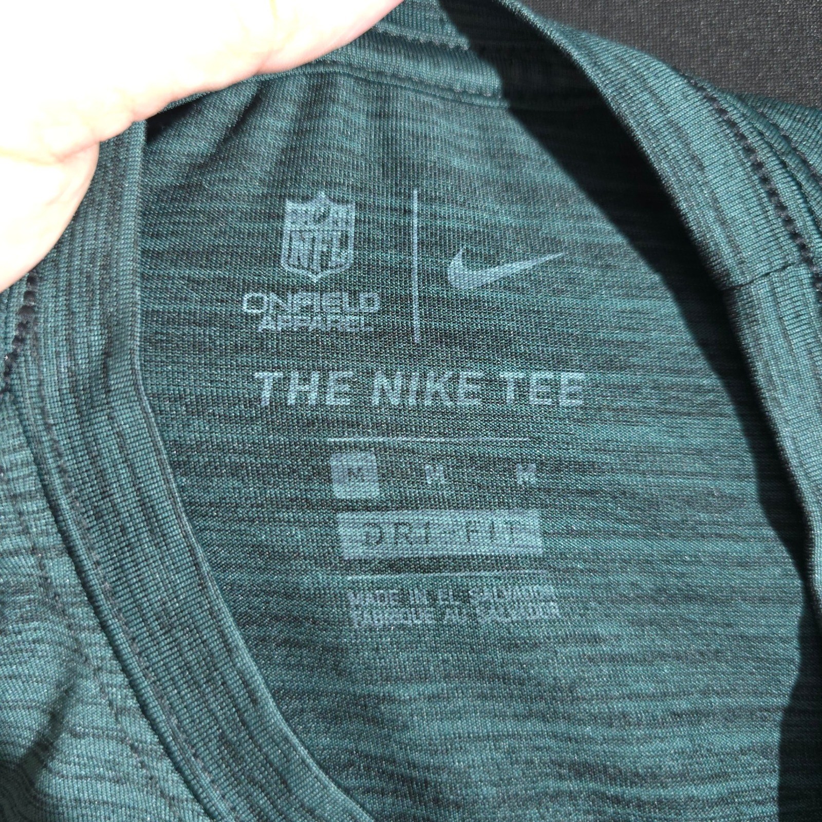 Nike Green Bay Packers Men M Green Dri-FIT Long Sleeve NFL On-Field Shirt AR7634