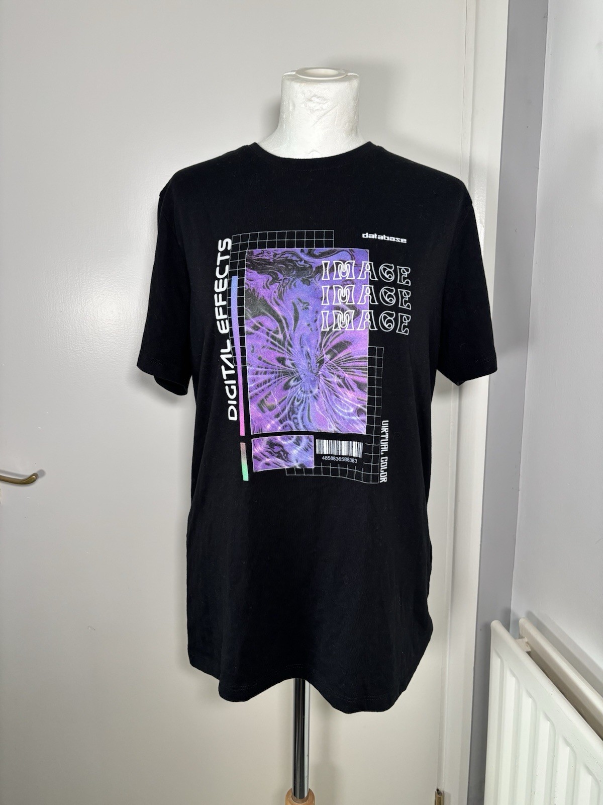 K7 Live The Future Graphic T-Shirt Black Digital Print Medium Concert