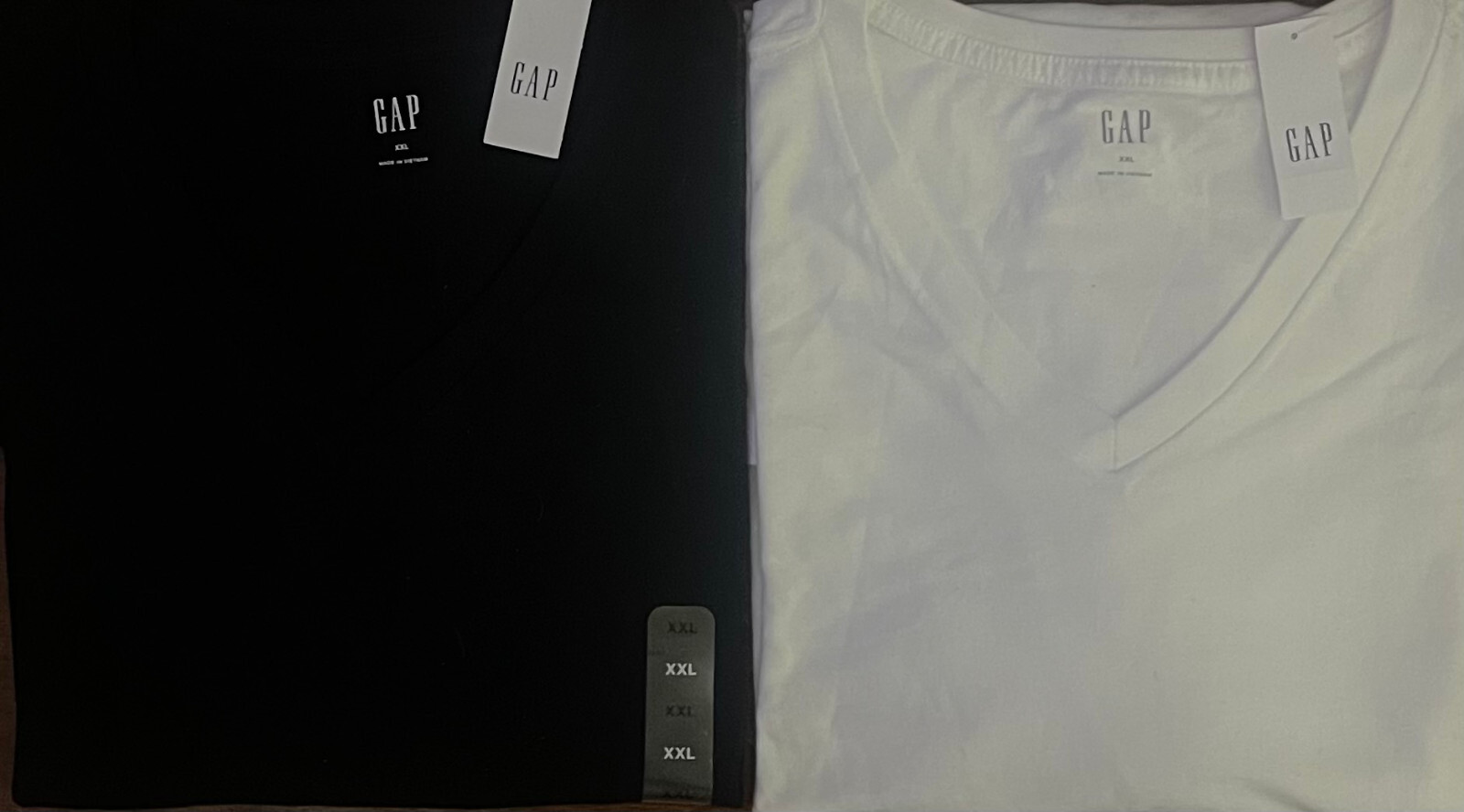 Gap Men&rsquo;s Short Sleeve Vee Neck Tee Everyday V Neck T-shirt Size S M L XL XXL