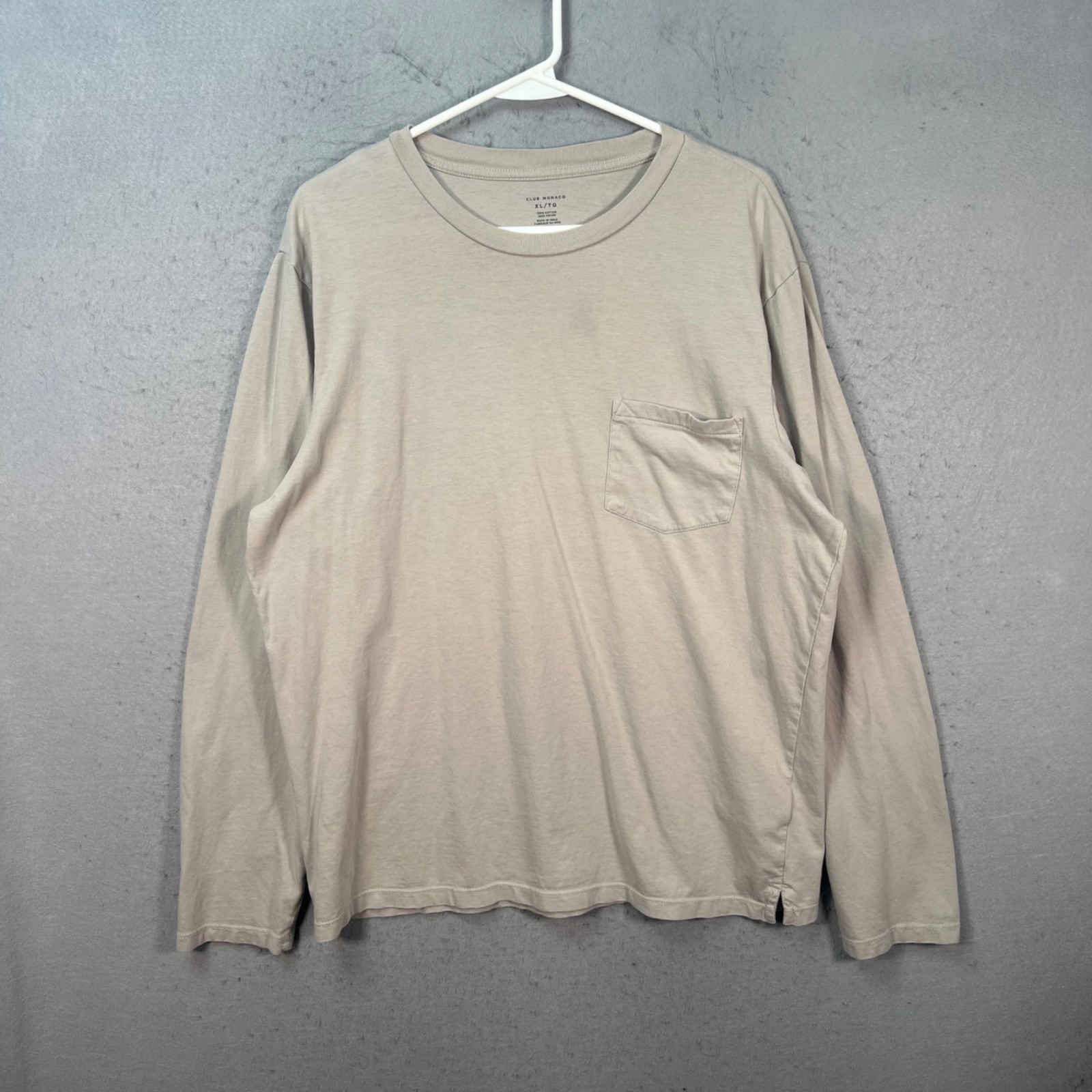 Club Monaco Mens Size XL Beige Long Sleeve Pocket T-Shirt 100% Cotton