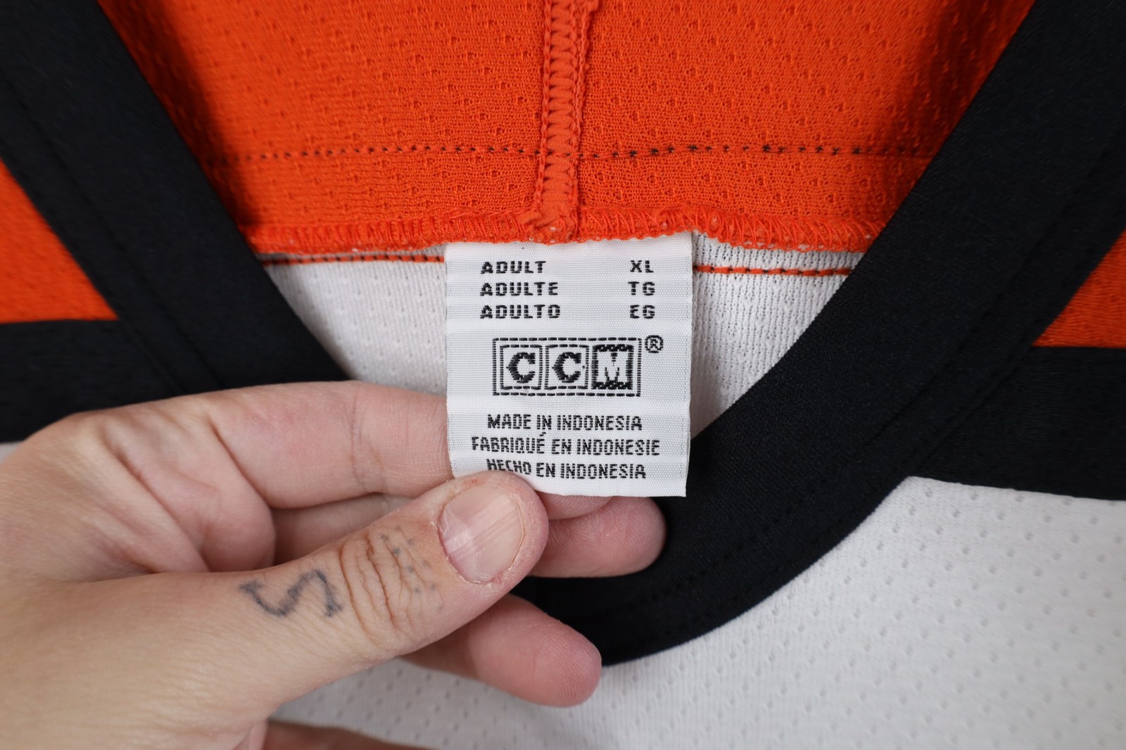 Vintage 90s CCM Mens XL Soul Patch Mesh Hockey Jersey Orange White Polyester