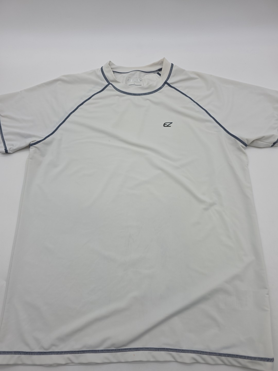 EZRUN T-Shirt Men Large White Logo Running Tee..#38852