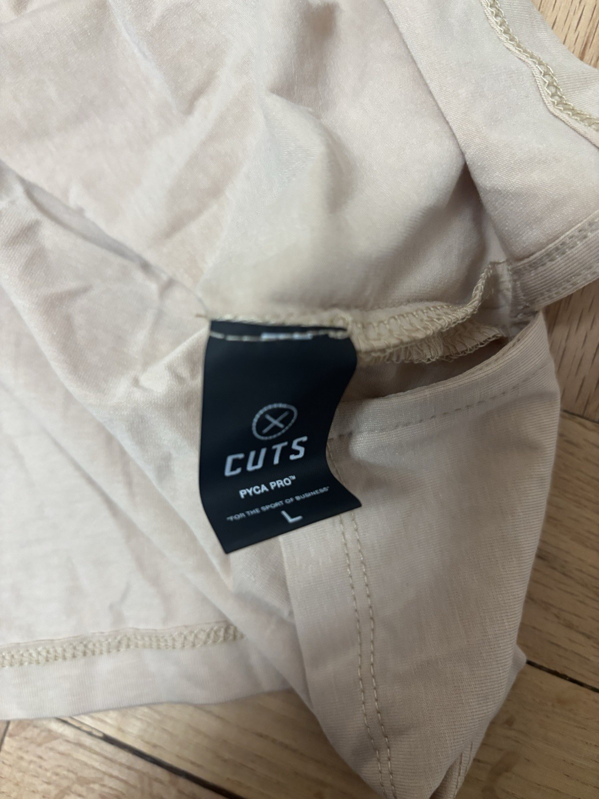 Cuts Clothing Men&rsquo;s Split Hem Henley Tee T-Shirt Large Beige Tan / Light Brown