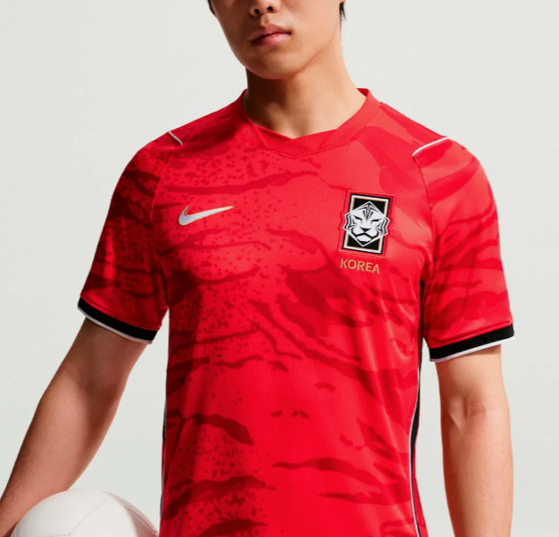 Nike Korea 2026 Stadium Home Dri Fit Soccer Replica Jersey Top Red IB5328-679