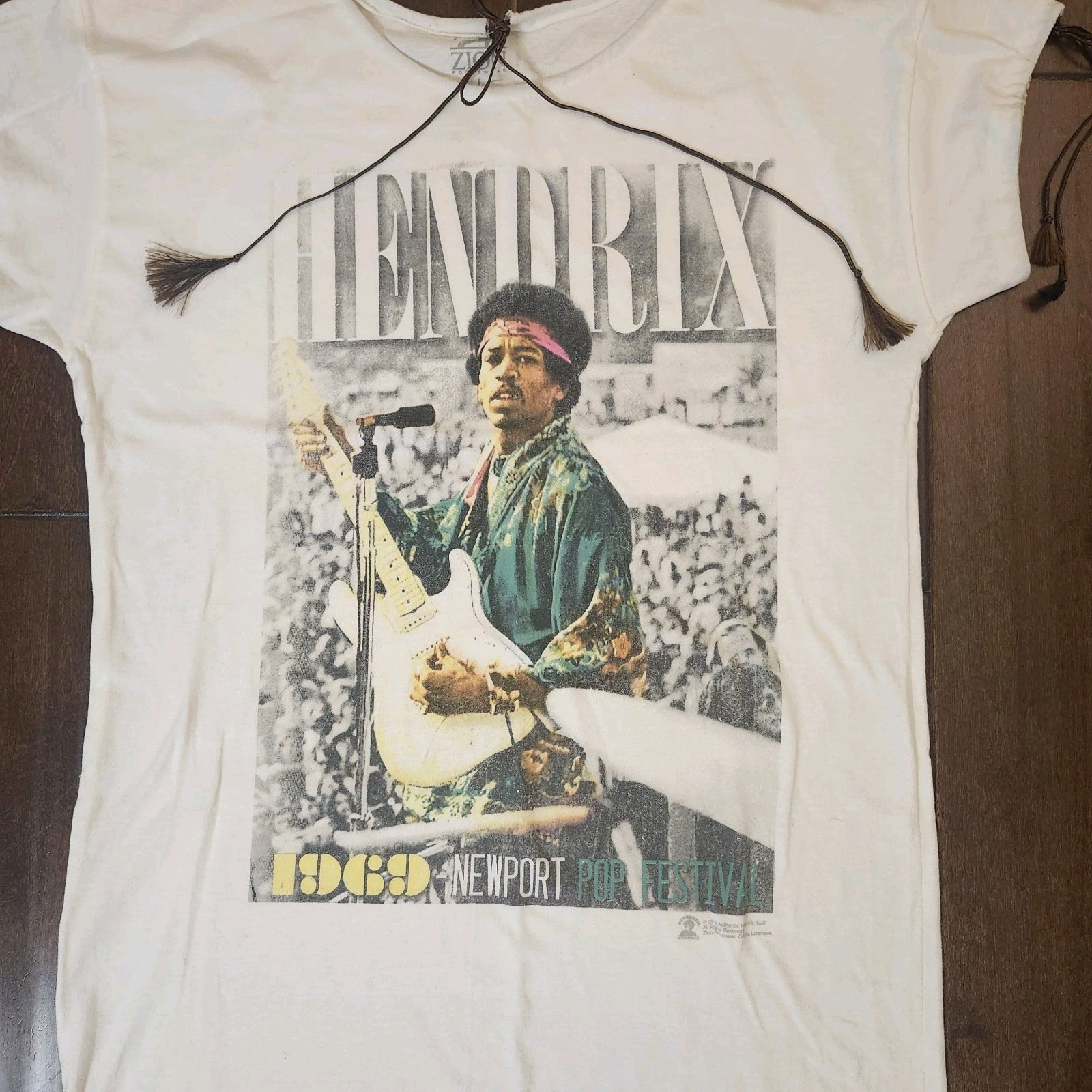 Zion Rootswear Jimi Hendrix 1969 Newport Pop Festival Graphic Tee T-shirt Size L