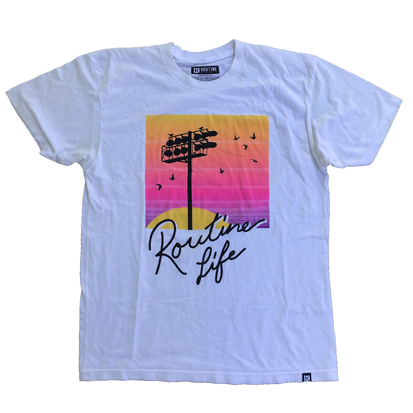 Routine Men Large Short Sleeve Shirt White Baseball Lights Birds