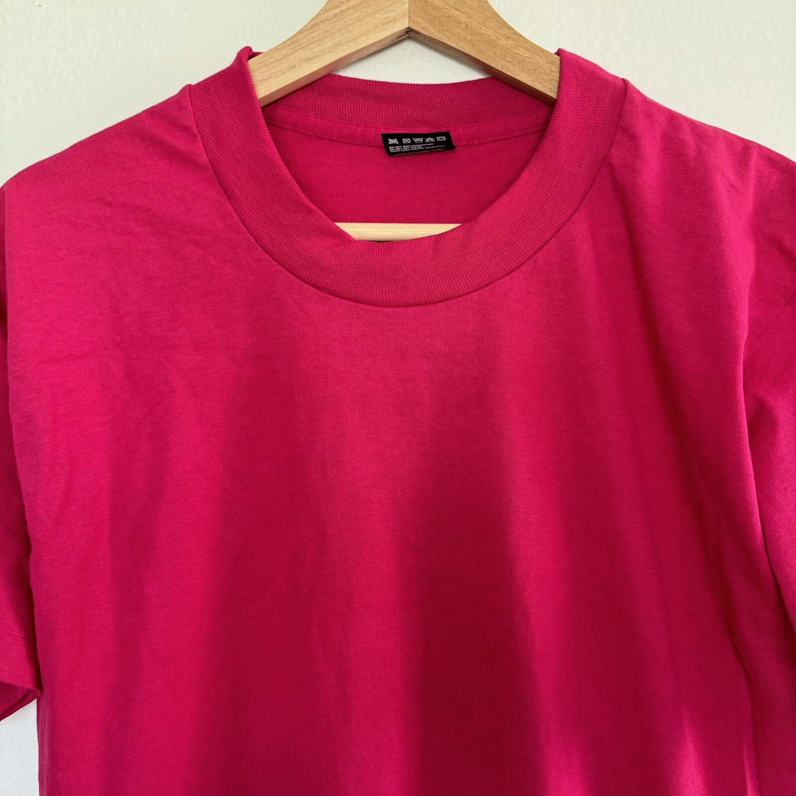 Vintage 90s Fruit of the Loom T-Shirt Mens Medium Single Stitch Plain Blank Tee