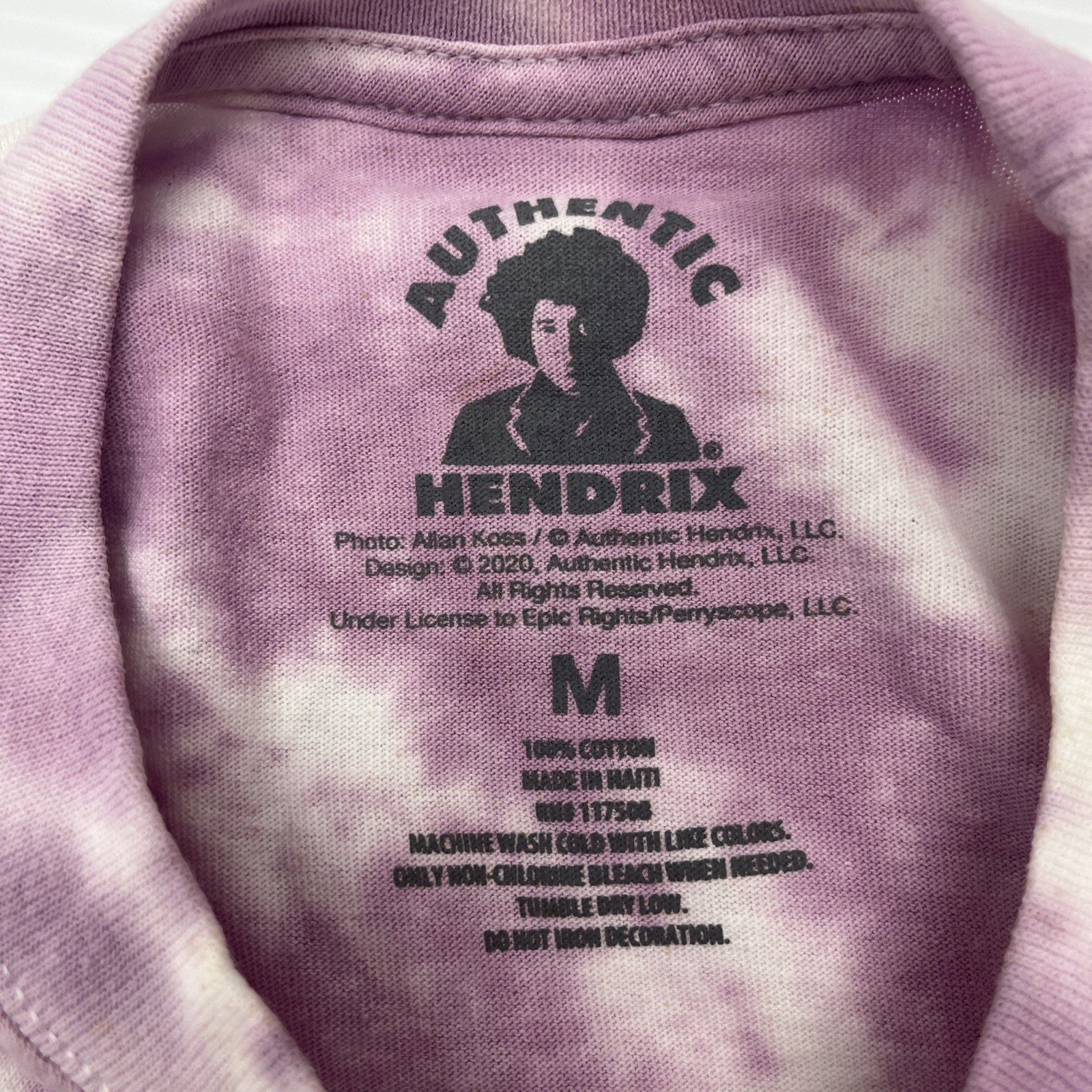 Jimi Hendrix Aug 18 1969 Music and Art Fair size Medium T shirt Tye Dye Purple