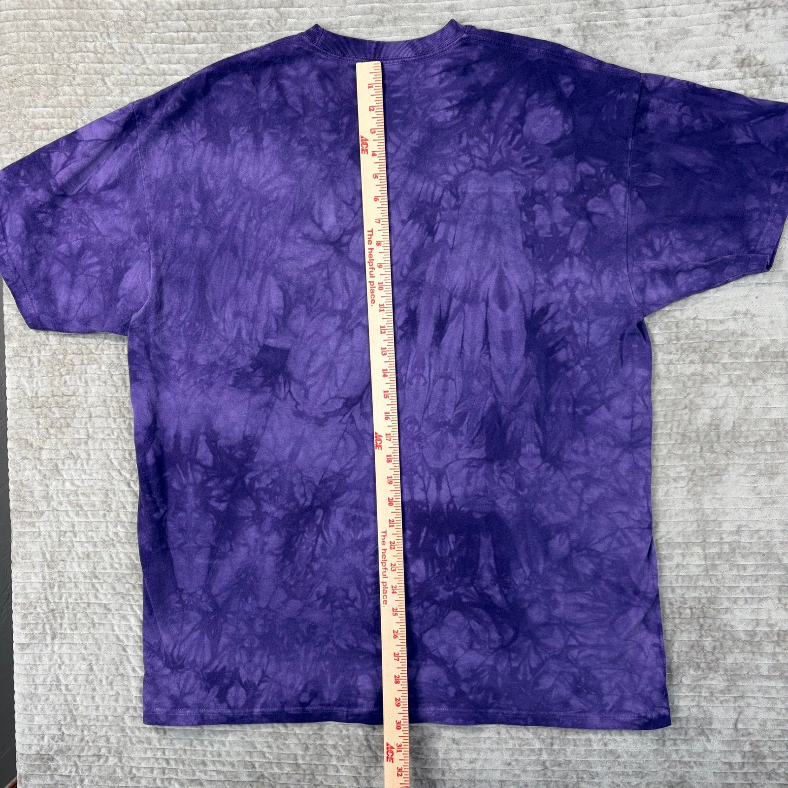 The Mountain 2003 David Penfound Wolf Spirit Tie Dye T-Shirt Purple 2XL Vintage