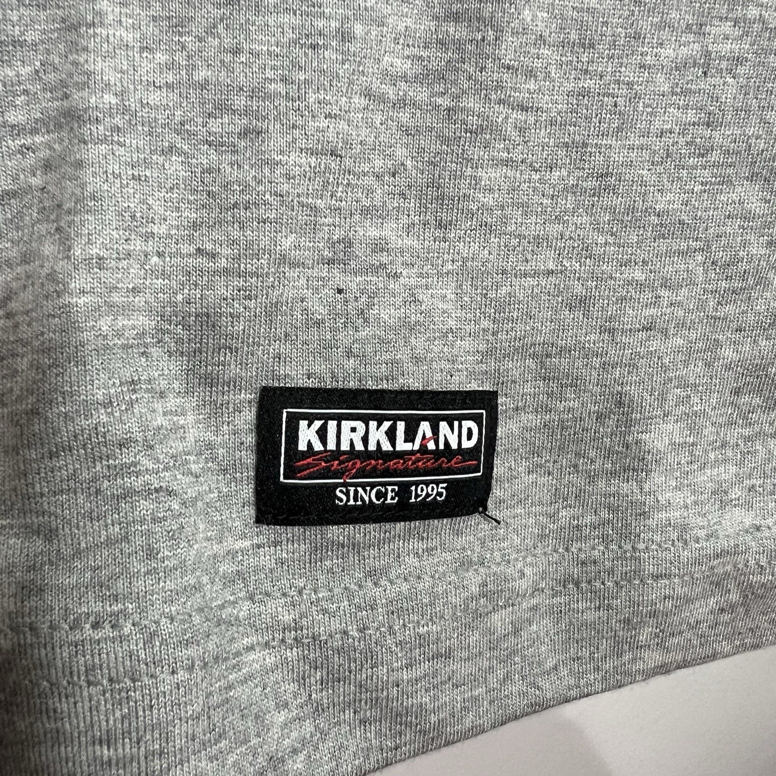 NEW Costco Kirkland Signature Gray Black White Short Sleeve T-Shirt Mens Large