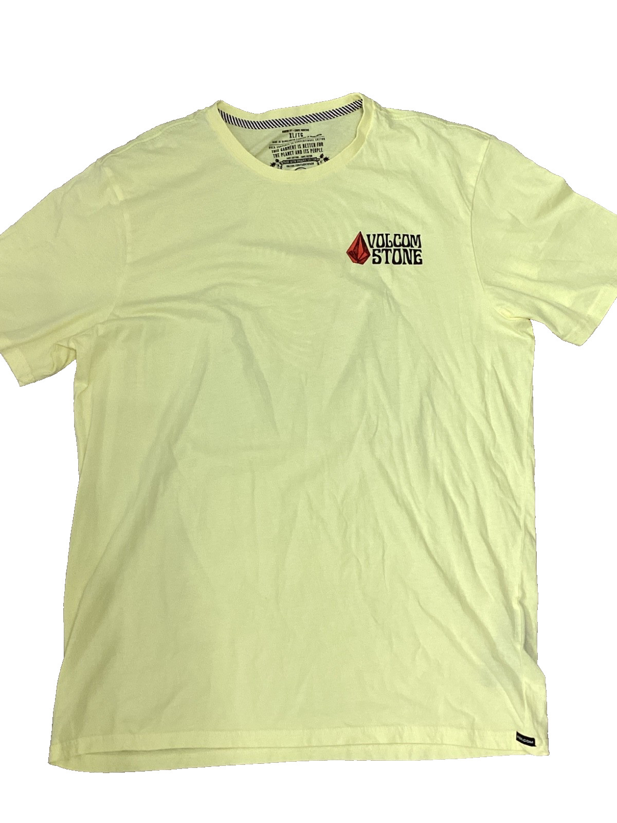 Y2K Volcom Stone Skateboard T-shirt Mens XL bright Yellow Logo Spellout new