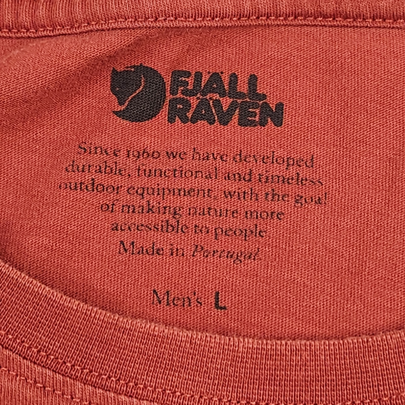 Fjallraven Forever Nature Forest Mirror Graphic T-Shirt Mens Large Red Tee
