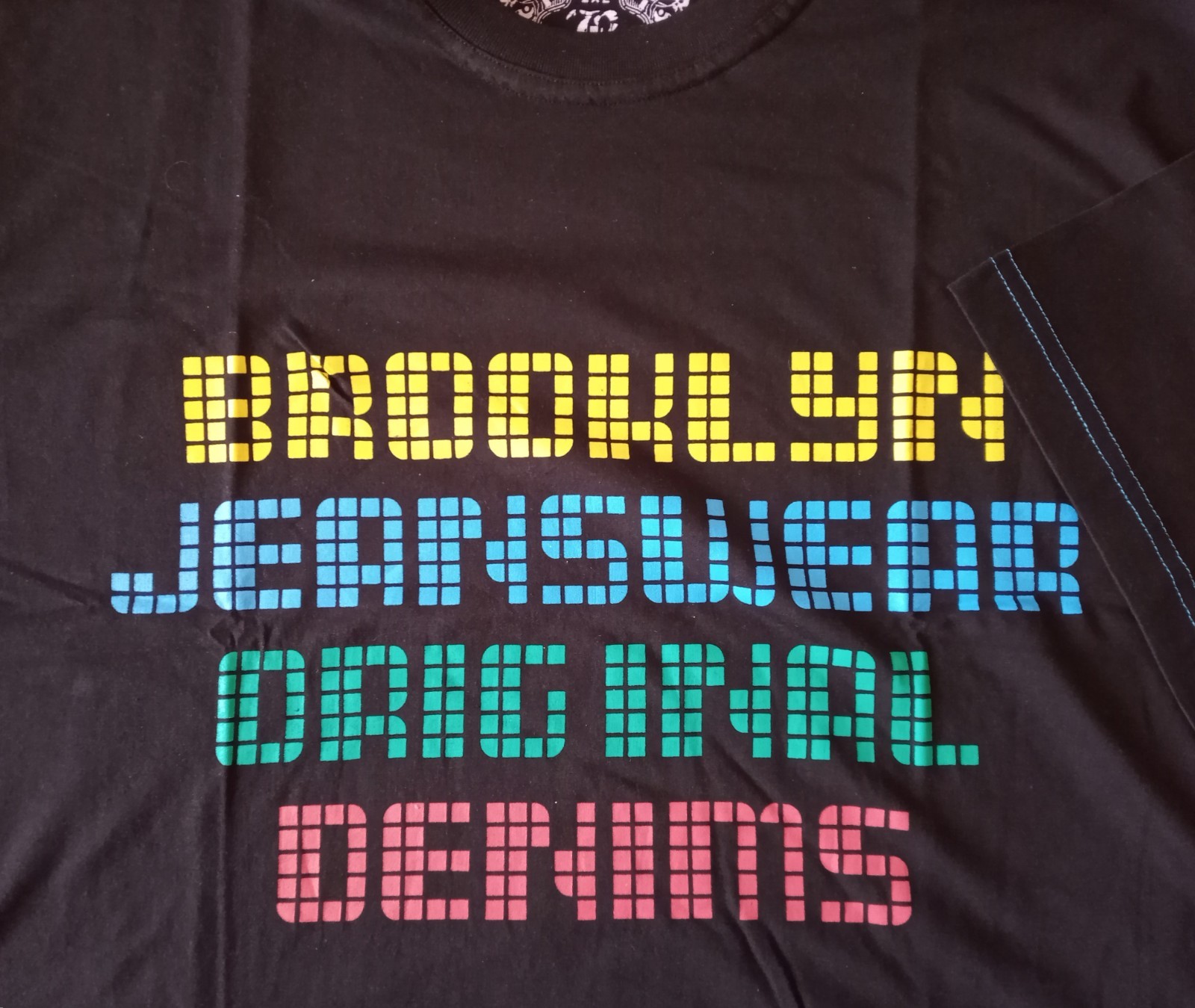 Fantastic Mens Big Size Black Brooklyn Retro Dots Tee – 2XL 3XL 4XL 5XL 6XL