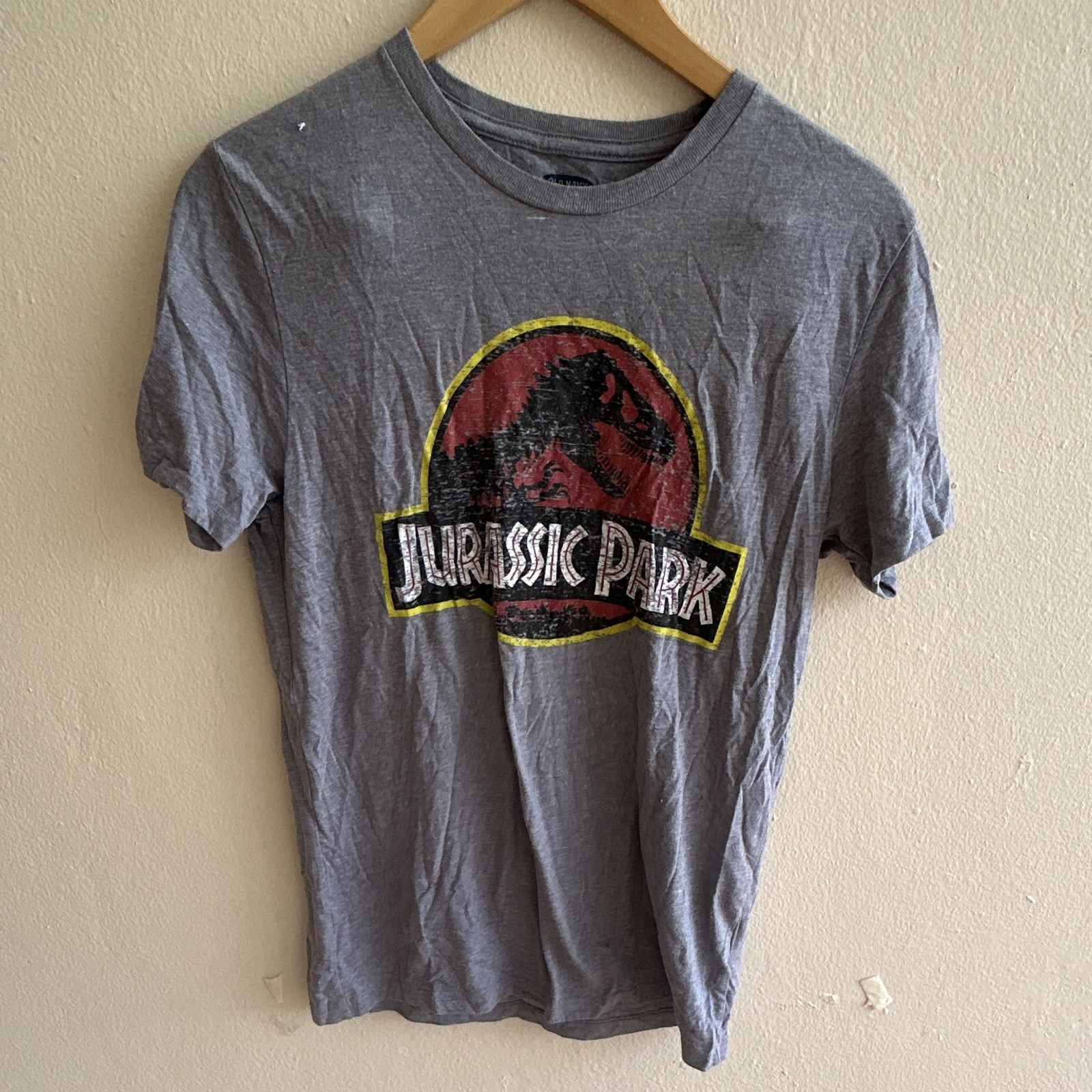 Old Navy Men&rsquo;s S Gray Jurassic Park Graphic Logo Crew Neck T-Shirt