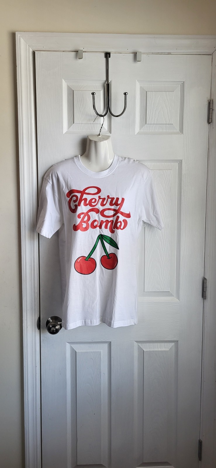 Brooklyn Vertical Cherry Bomb White Graphic Women&rsquo;s Short Sleeve T-Shirt Size S