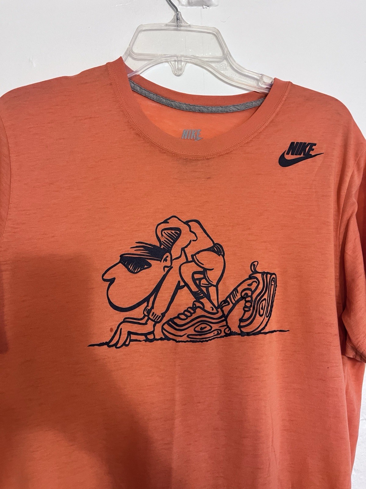 Nike ACG “Trolls” T-Shirt Men&rsquo;s Size XL Rare Nike ACG Trolls Orange DRI FIT