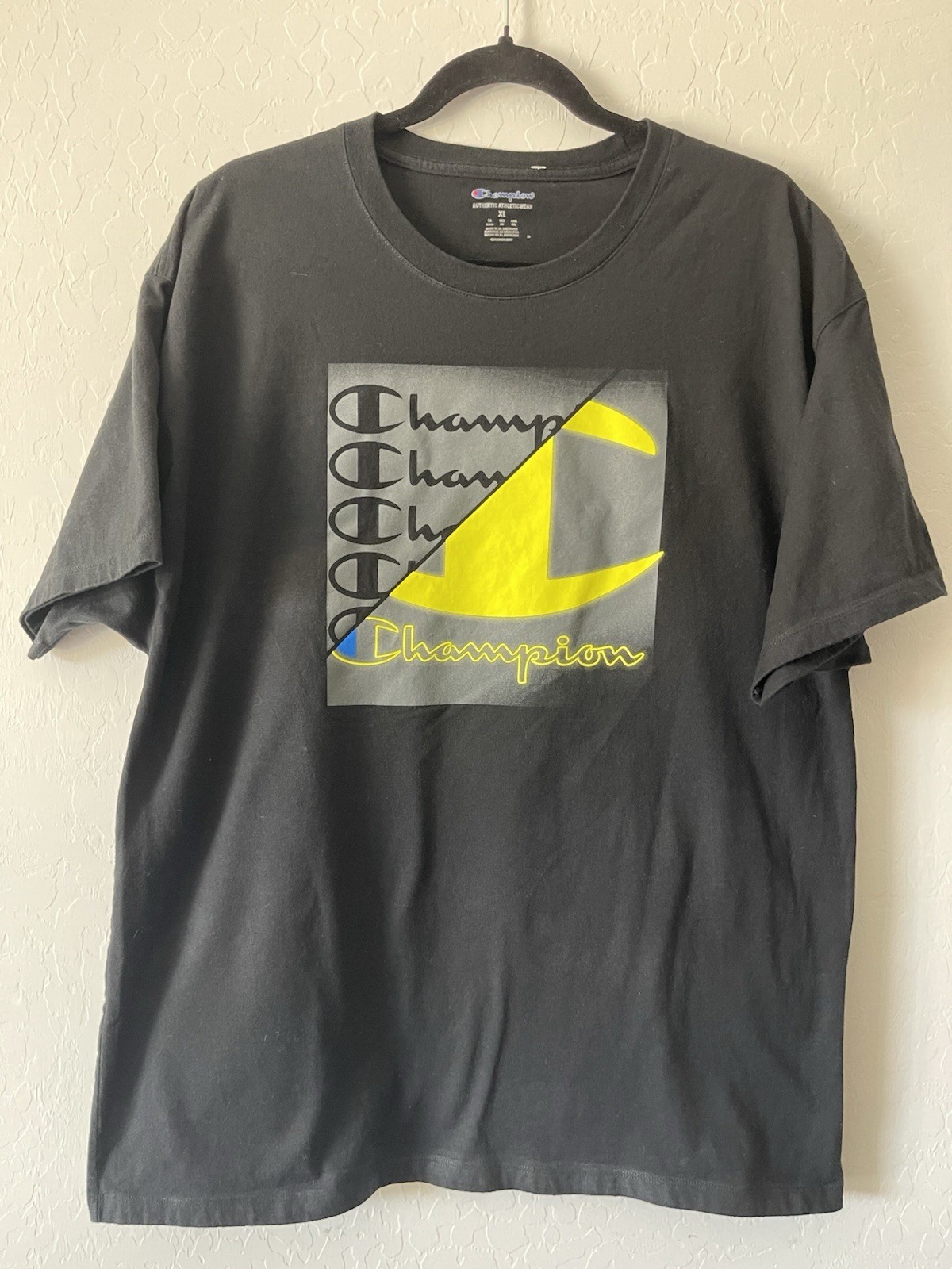 Champion Men&rsquo;s T-Shirt XL Short Sleeve Black Neon Yellow Logo Shipped Same Day