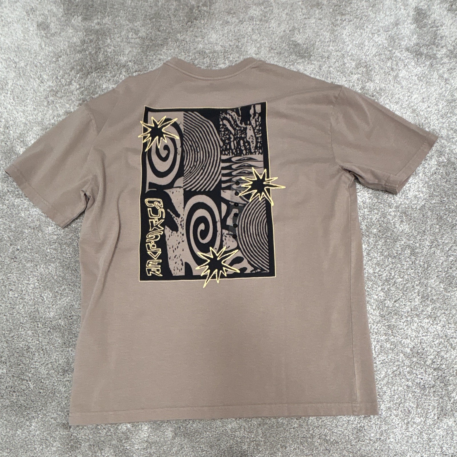 Quiksilver Brown Men’s Small Crew Neck T-Shirt FREE SHIPPING