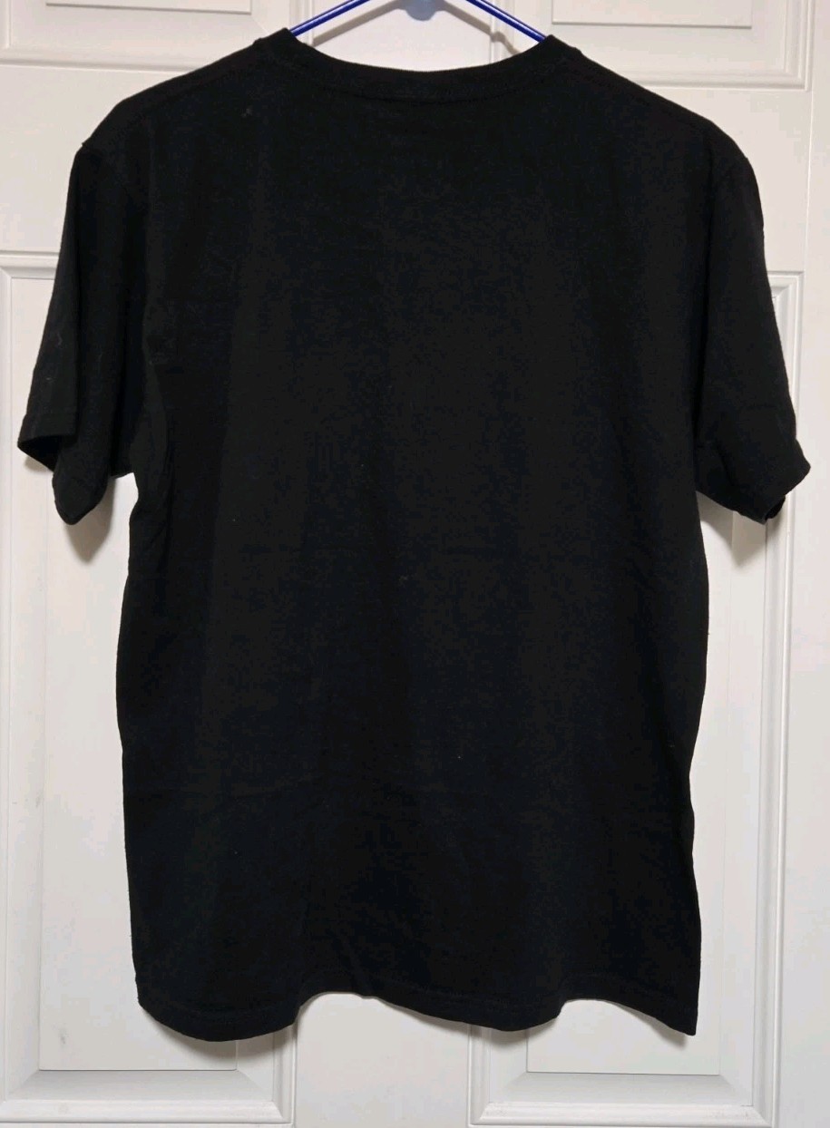 CVLA Trappin World Shirt Mens Size Medium Doves Streetwear True To Size Tee