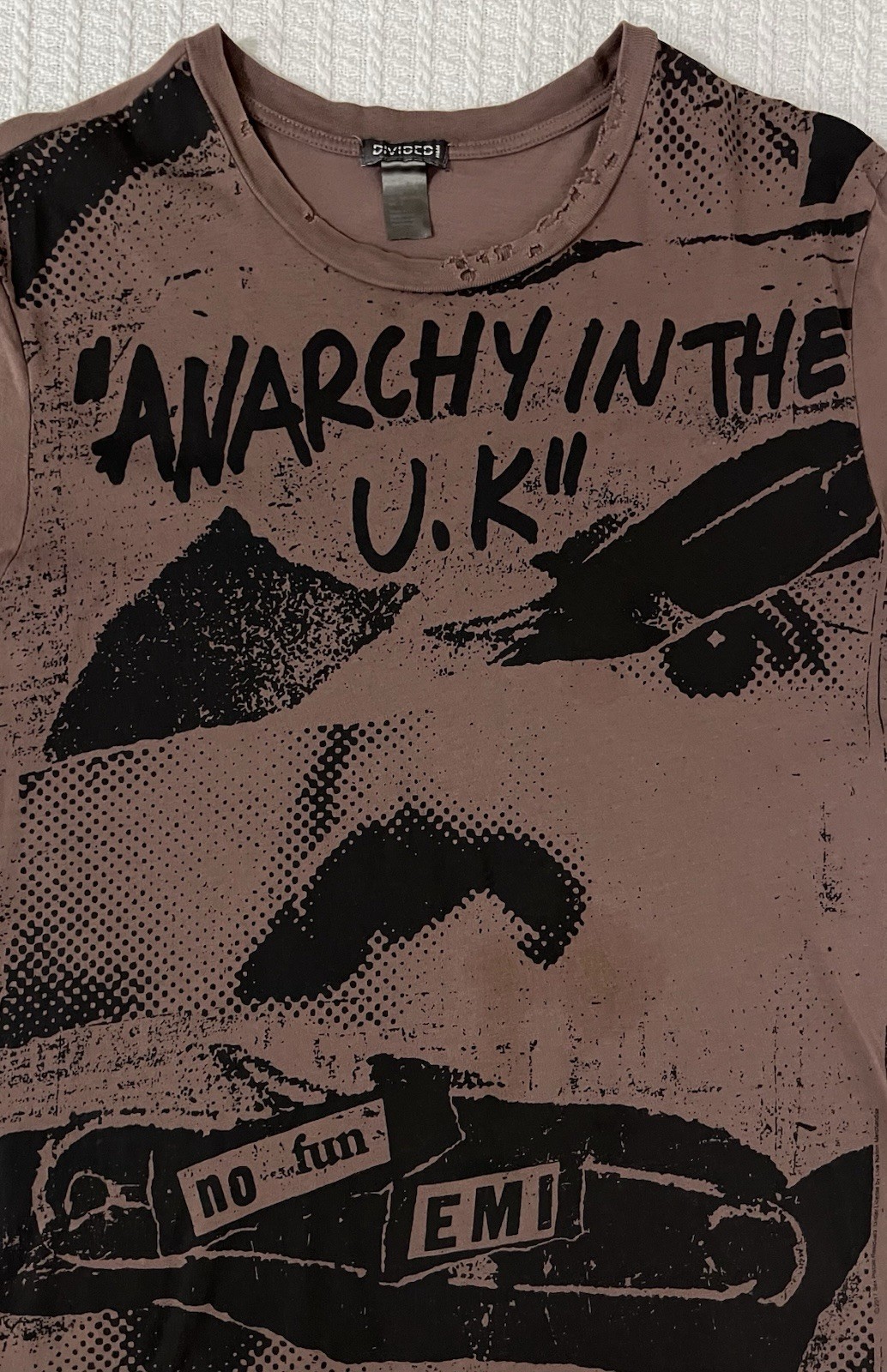 H&M Sex Pistols Anarchy in the UK Shirt LG 21” X 29” Brown Distressed
