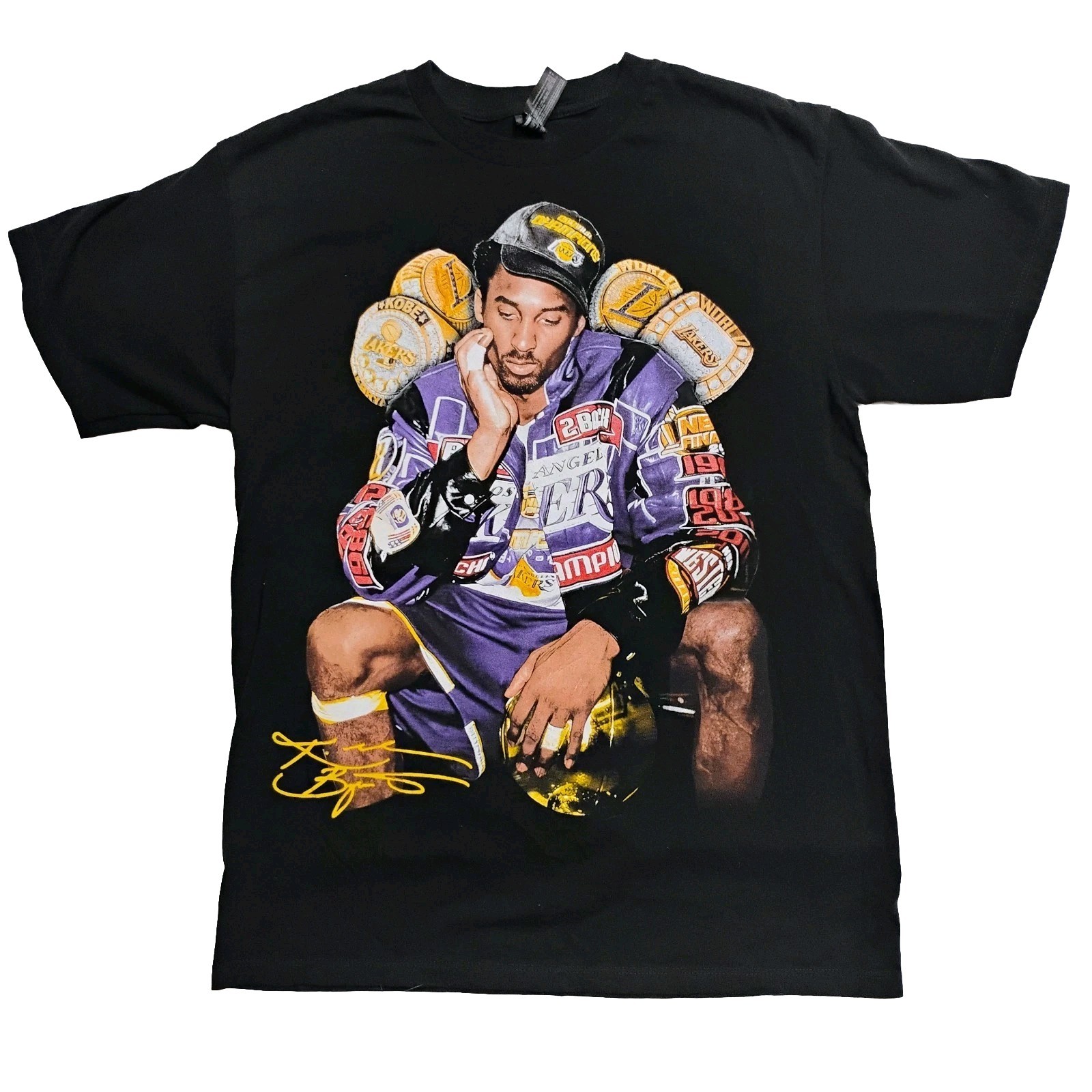 Kobe Bryant Lakers Championship Rings Graphic T-Shirt Men&rsquo;s Medium Black