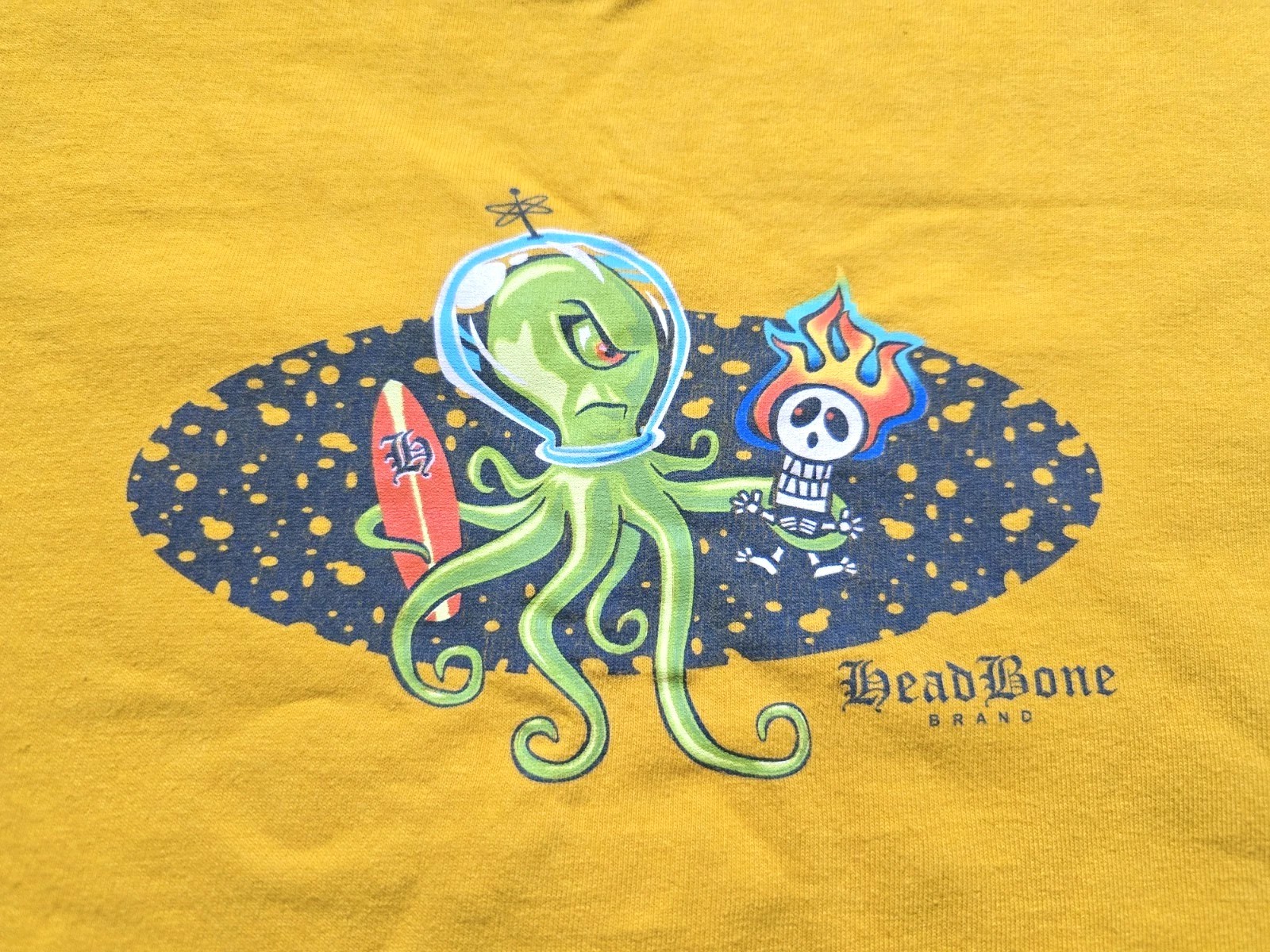 Men&rsquo;s Vintage 90&rsquo;s Y2K NO BOUNDARIES Alien / HeadBone Brand Short Sleeve SZ M