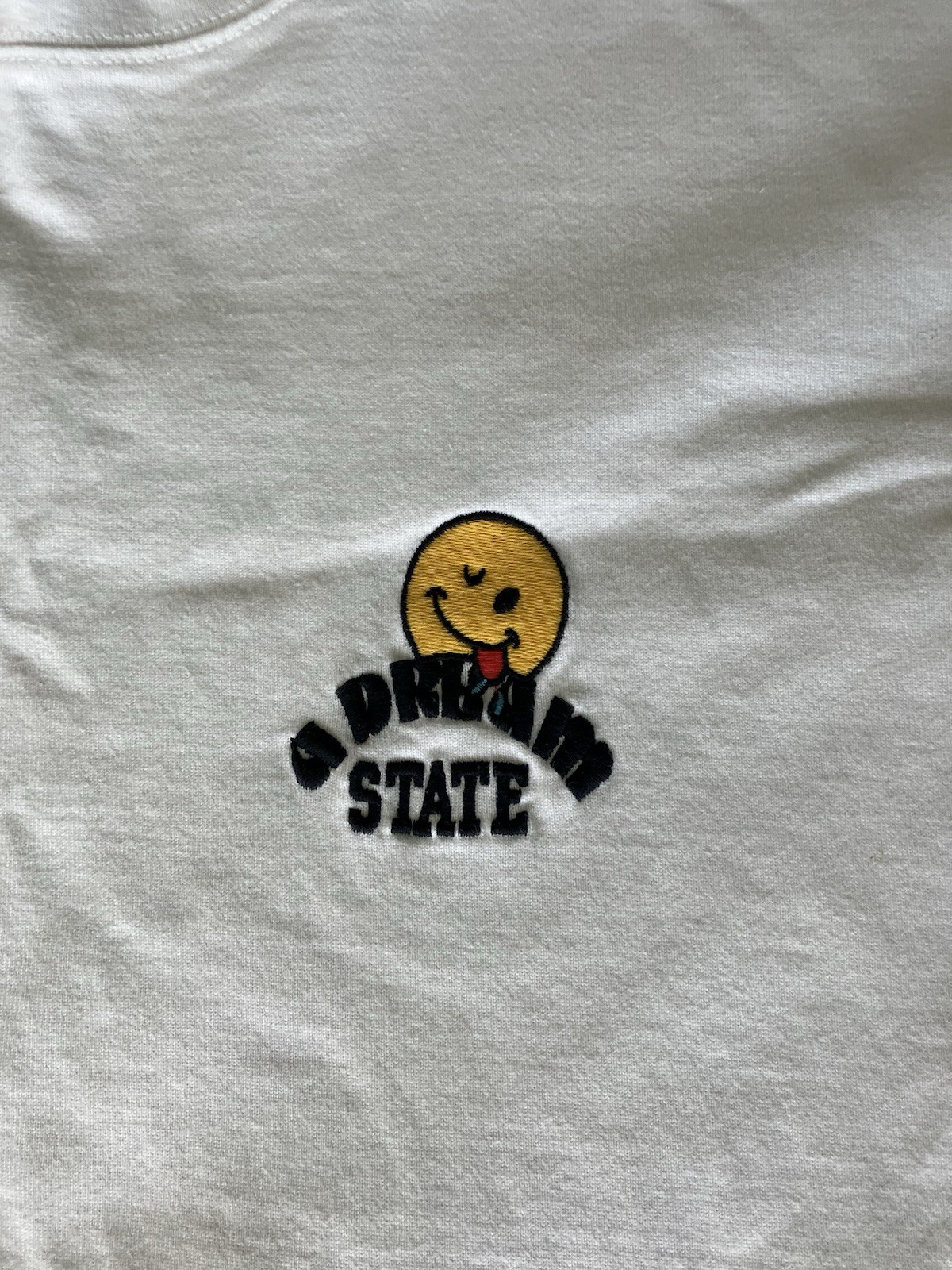 Levis Minimalist A Dream State White T-shirt Smiley Face Mens L Relaxed Fit