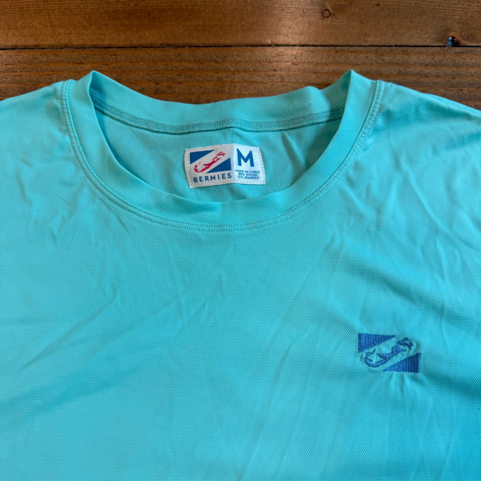 Bermies Sun Shirt Mens Medium Aqua Blue UPF50 Breathable Lightweight Quick Dry