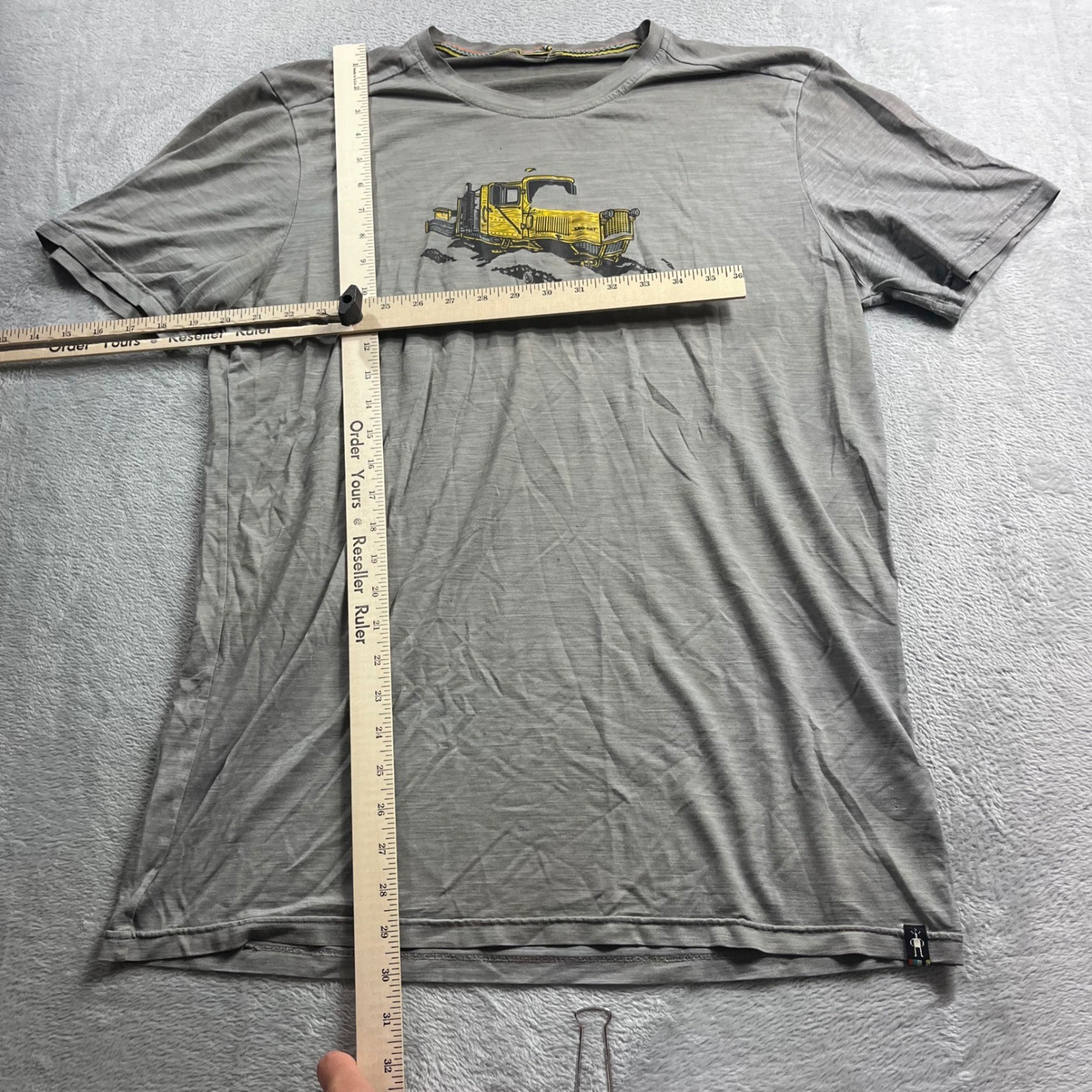 Smartwool Mens Merino Wool Snowcat Graphic T-Shirt Gray Short Sleeve Tee L