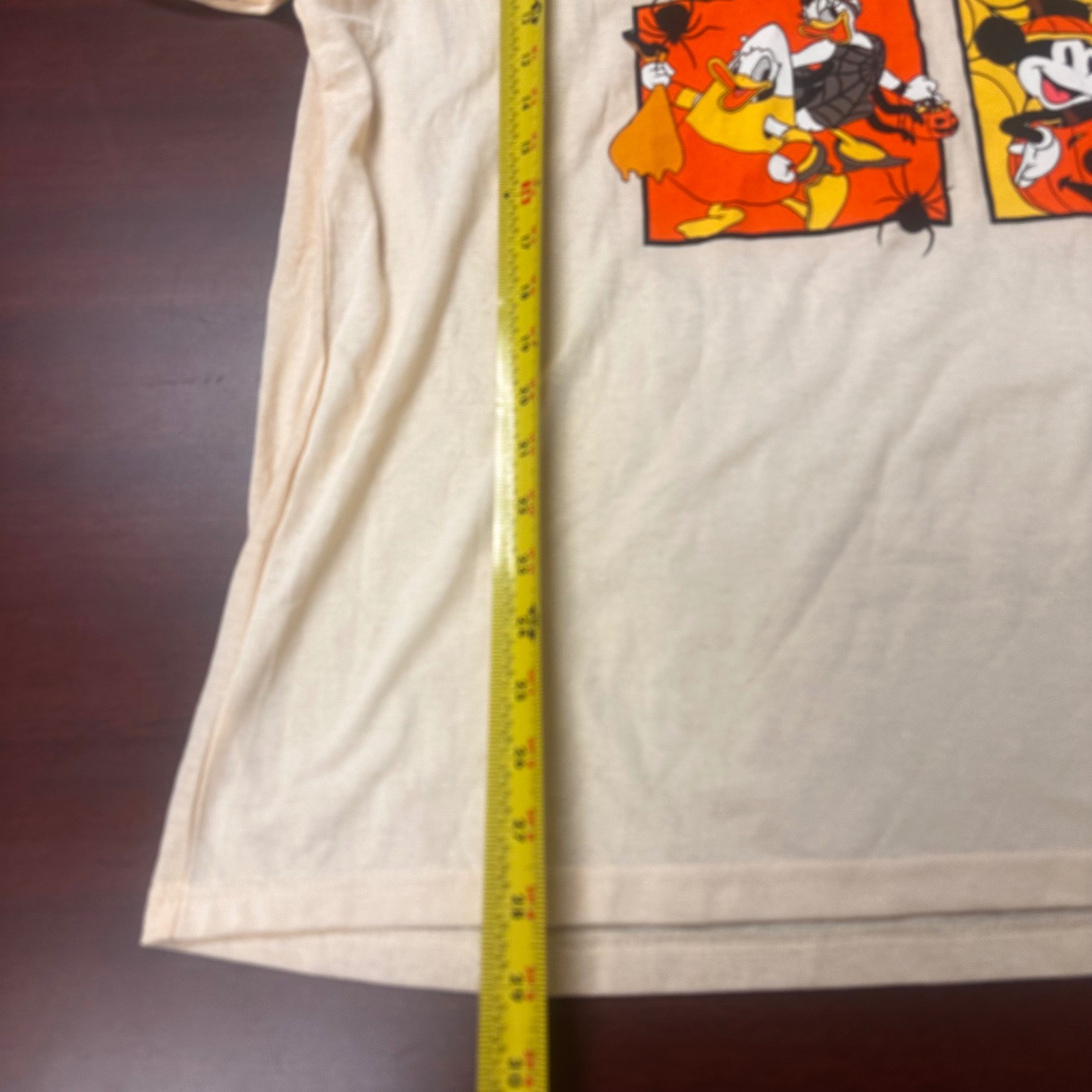 Disney Halloween Cream Graphic T-Shirt Size XL Mickey Mouse Donald Duck Goofy
