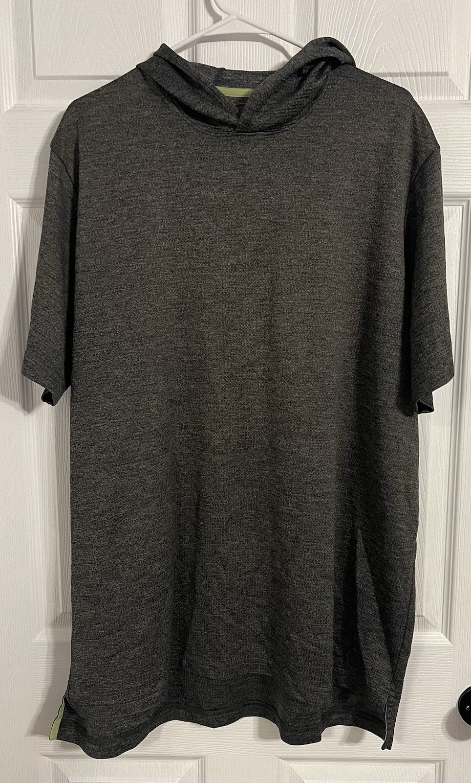 The Foundry Supply Co Men’s Short Sleeve Hooded Gray Quick Dri Men’s Size 2xl
