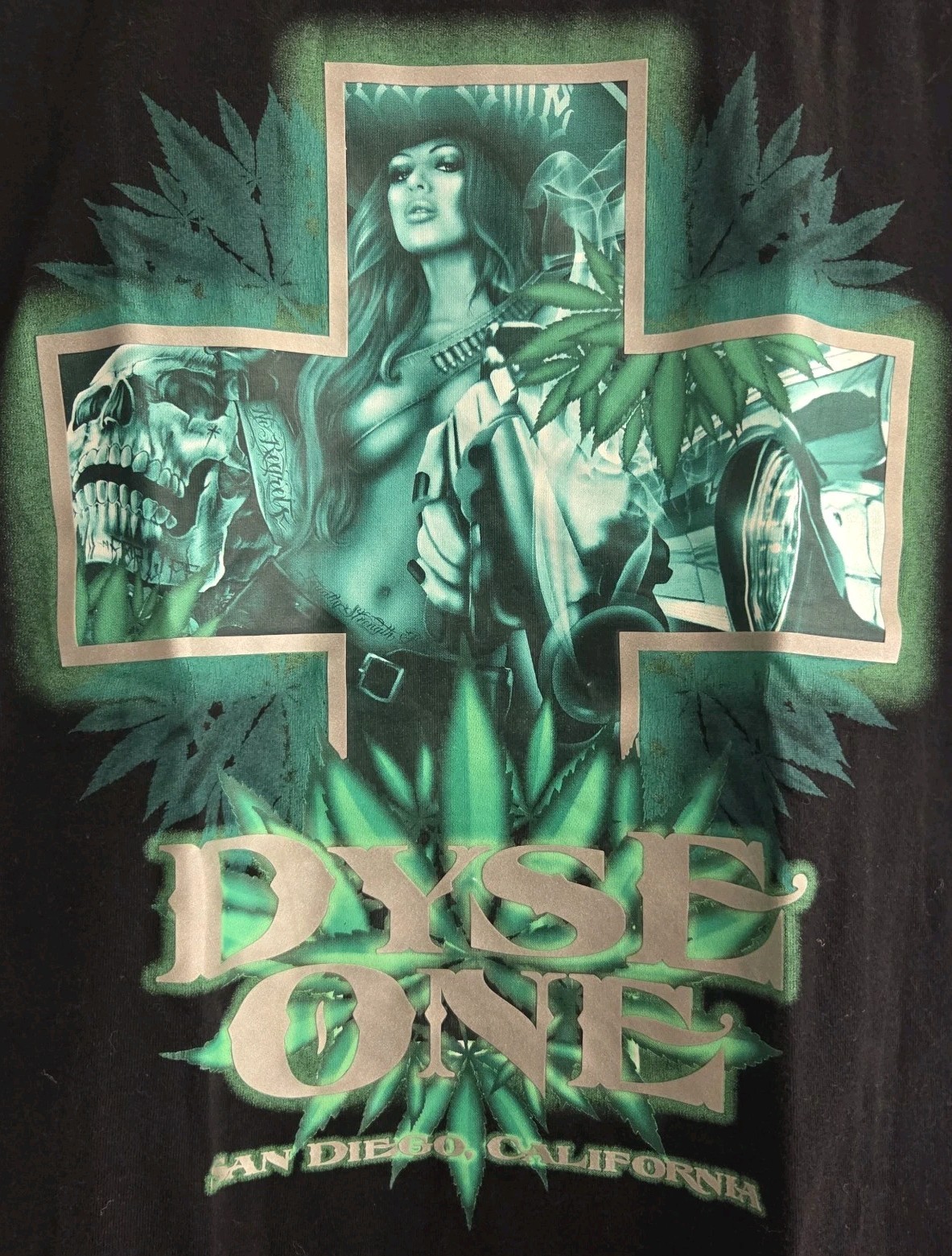Y2K Dyse One San Diego California Skull Cannabis T-shirt, Men M