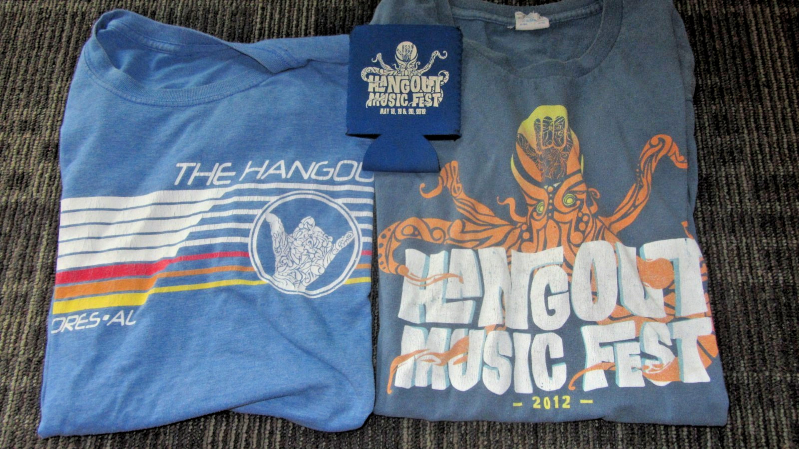 2 Hangout Festival 2014 Gulf Shores Alabama Ocean Blue Large Crew T-Shirt Koozie