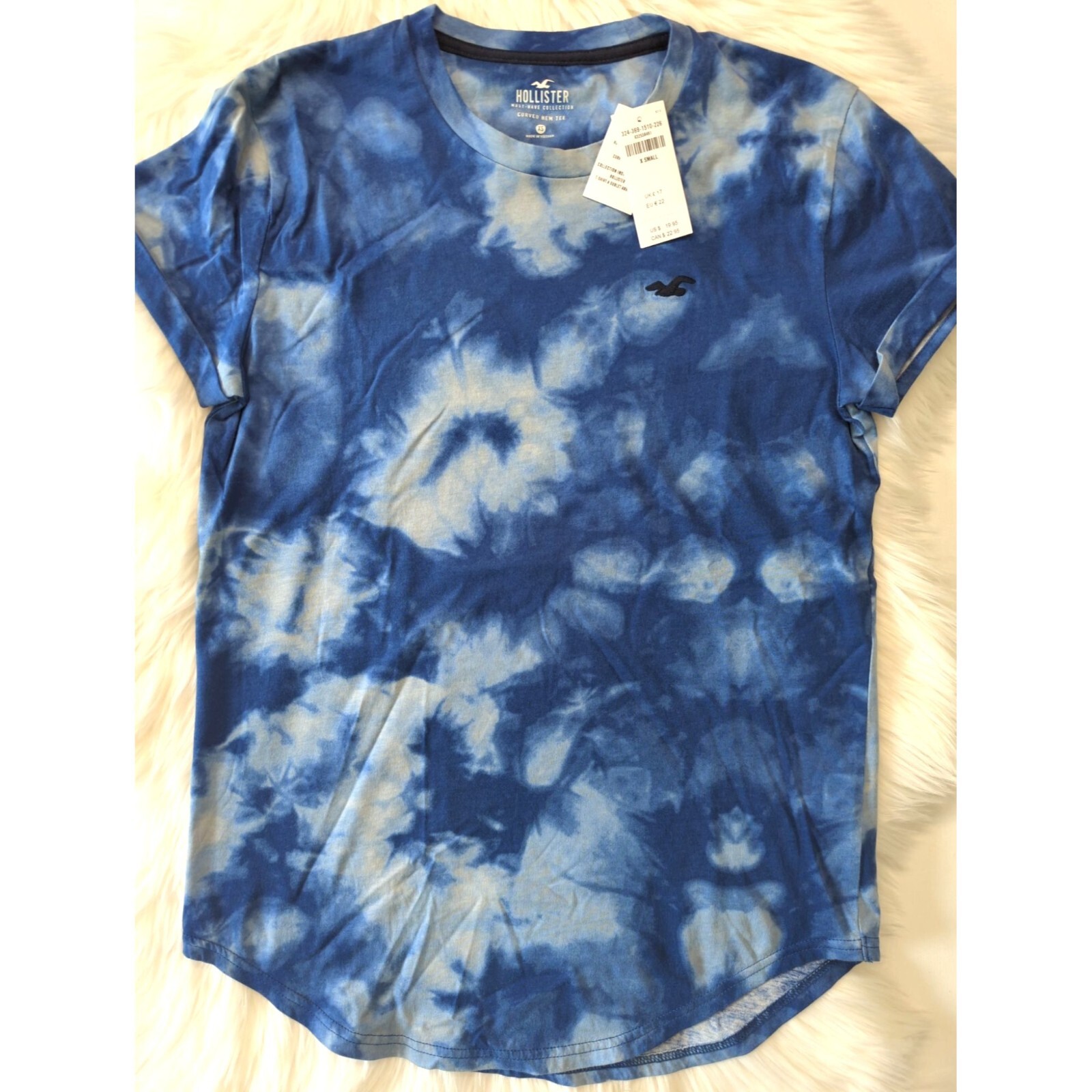 Hollister Must-Have Collection Blue Tie Dye Men&rsquo;s XS NWT Curved Hem