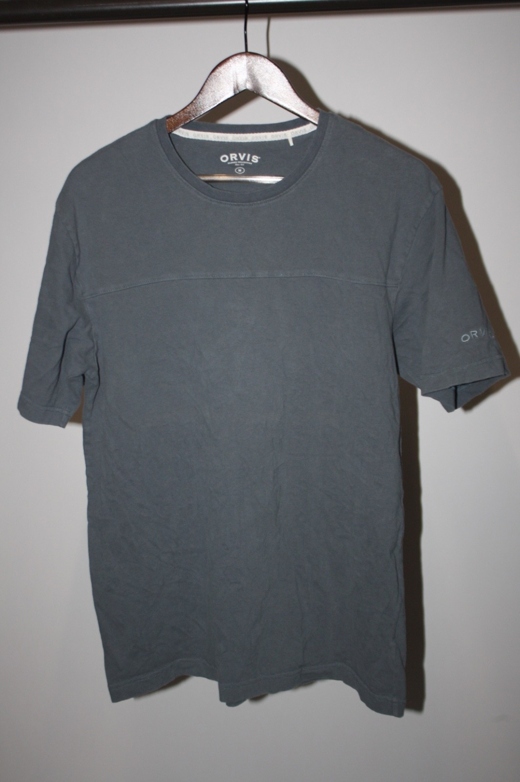 Orvis T-shirt Men&rsquo;s Medium Classic Collection 100% Cotton Dark Gray Outdoor Tee