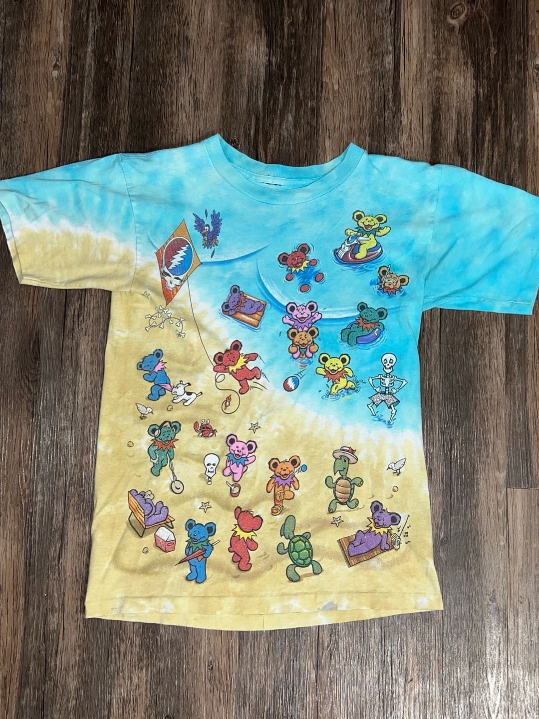 Vintage 1999 Grateful Dead Liquid Blue Beach Bears Tie Dye T-Shirt