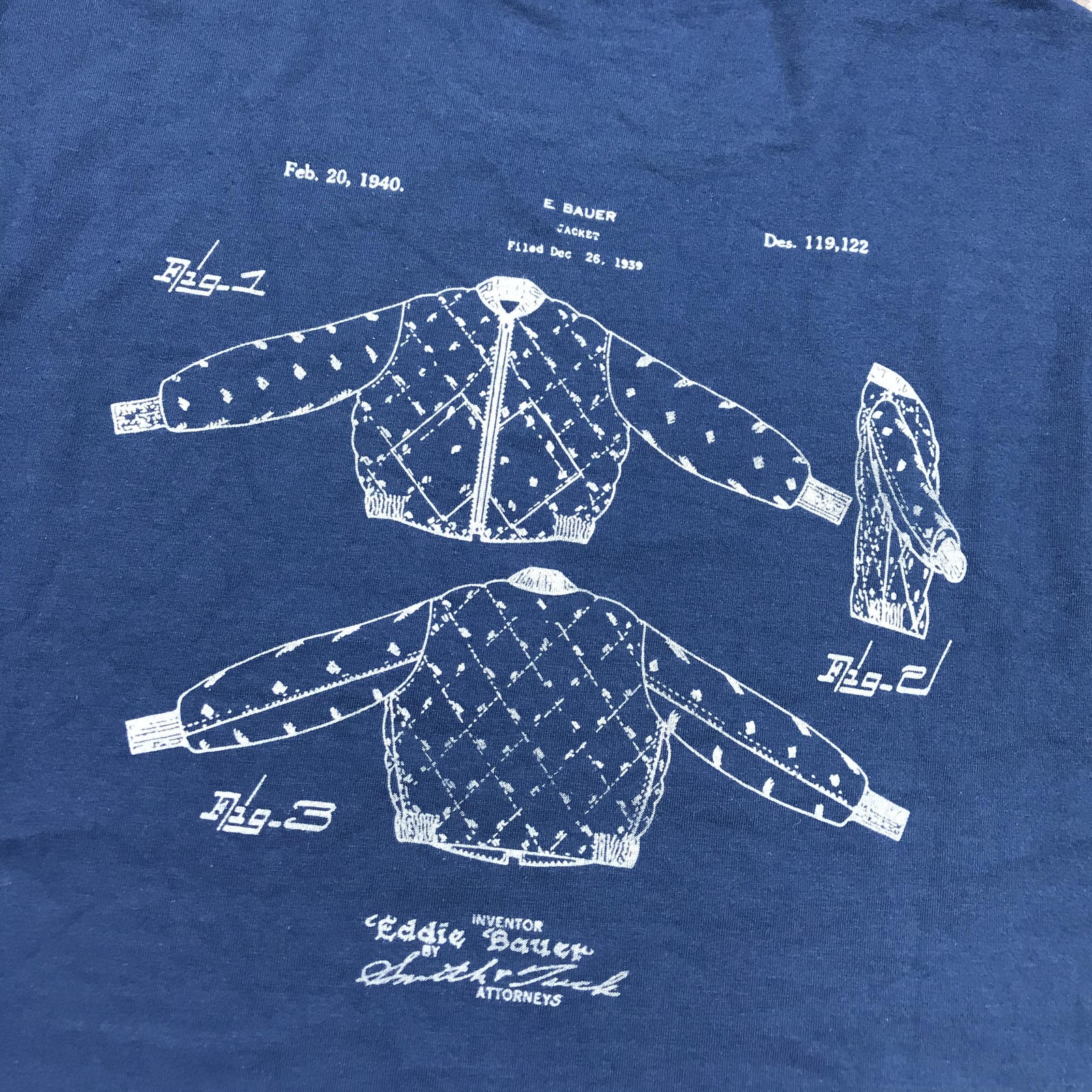 Eddie Bauer Shirt Mens Medium Blue Jacket Patent Graphic Tee Tagless Outdoor