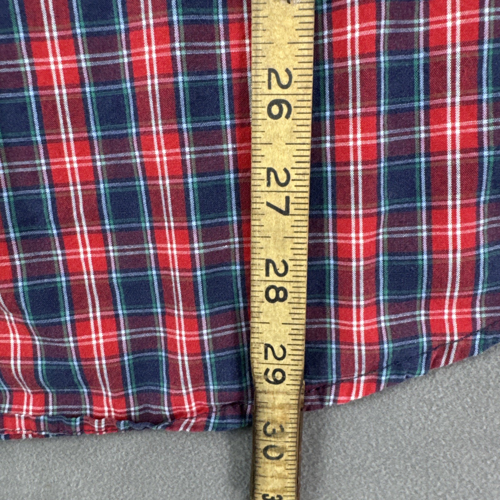 Chaps Plaid Button Down Shirt Mens M Red Blue Long Sleeve Easy Care Cotton Blend