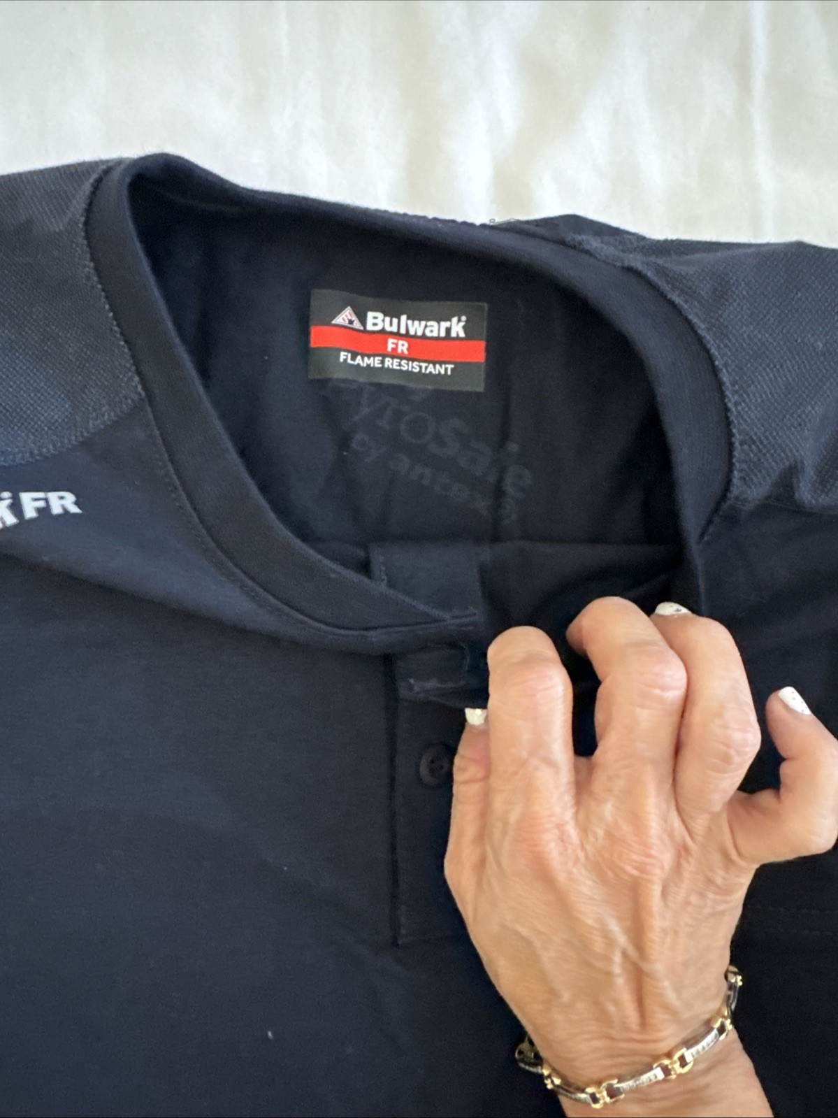Bulwark Shirt Mens XL Black FR Flame Resistant IQ Henley Long Sleeve Pyro Safe