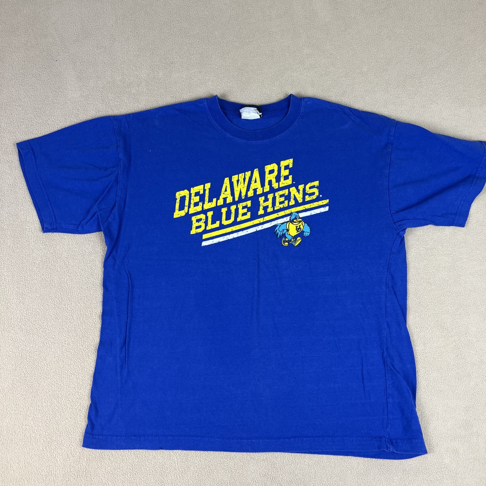 TSI Sportswear Delaware Blue Hens T-Shirt, Blue & Yellow. Men&rsquo;s Sz L