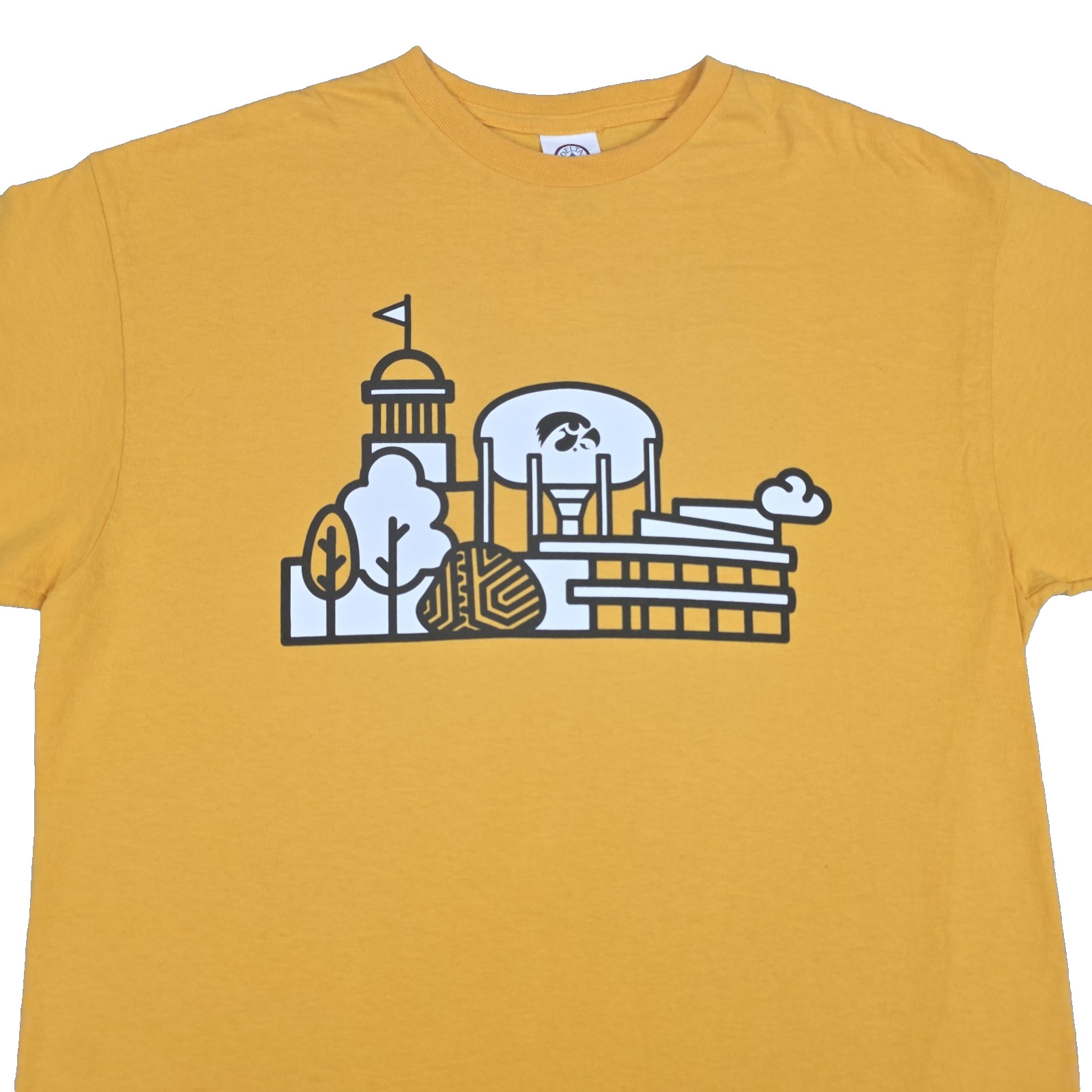 lowa Hawkeyes Landscape Shirt Men&rsquo;s Large Yellow NCAA College Sports Logo City
