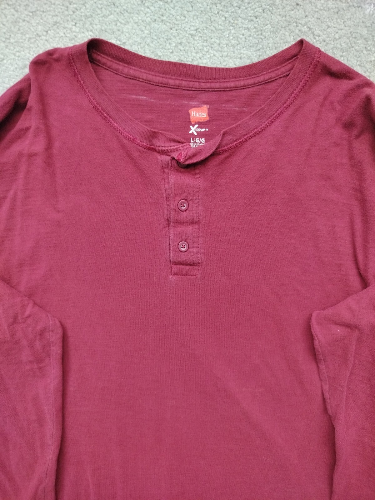 Hanes X-temp Mens L Maroon Henley Tee Shirt Flaws Pit 21.5&Prime; Length 28&Prime;