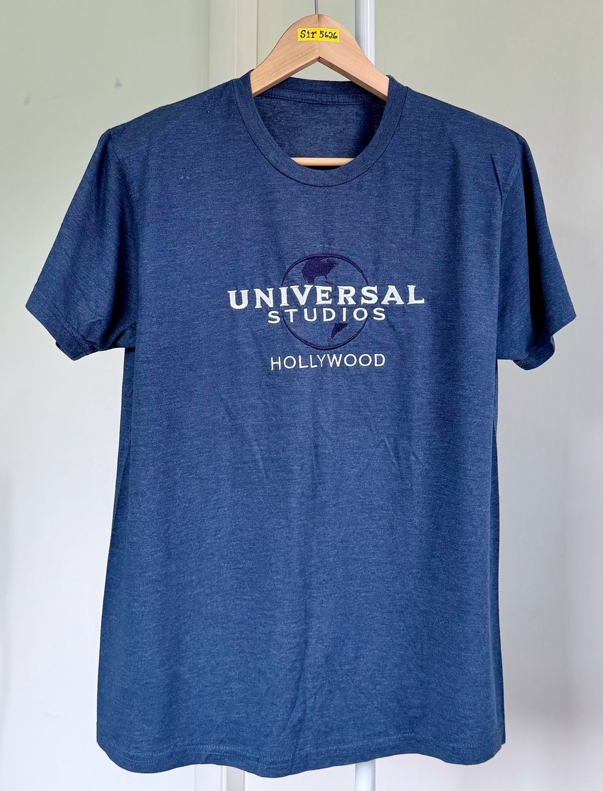 Universal Studios Hollywood Embroidered Logo T-Shirt in Heather Blue L