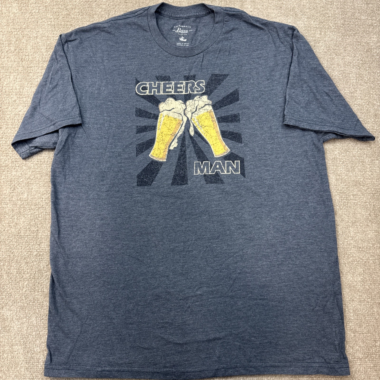 VTG G.H. Bass & Co. Men&rsquo;s Navy Pocket T-Shirt Size Large Distressed Cotton