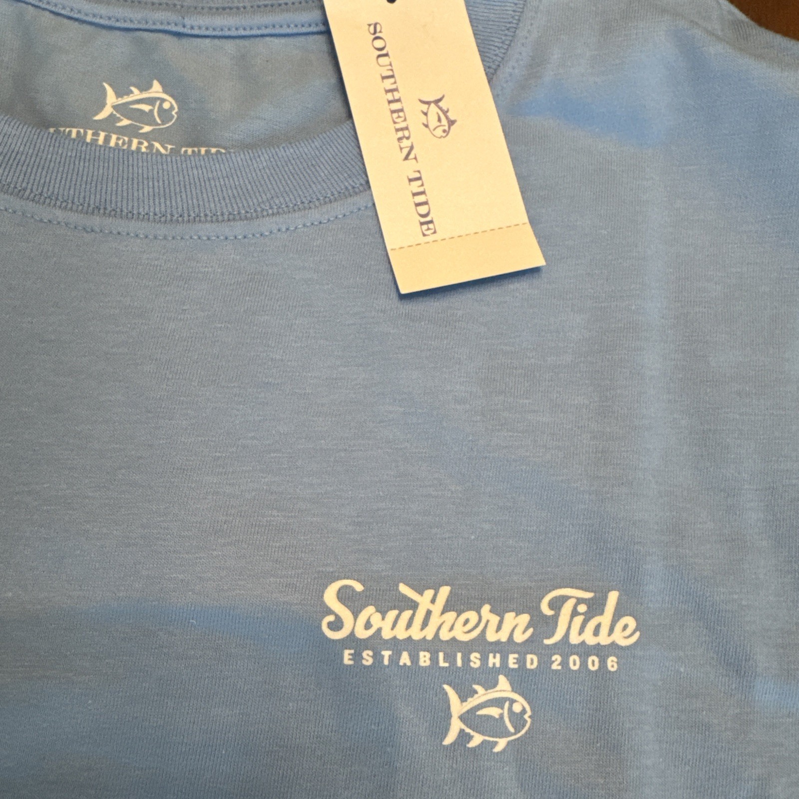 NWT SOUTHERN TIDE SZ L Mens SS TShirt Ocean Channel Baby Blue Sunset Palms